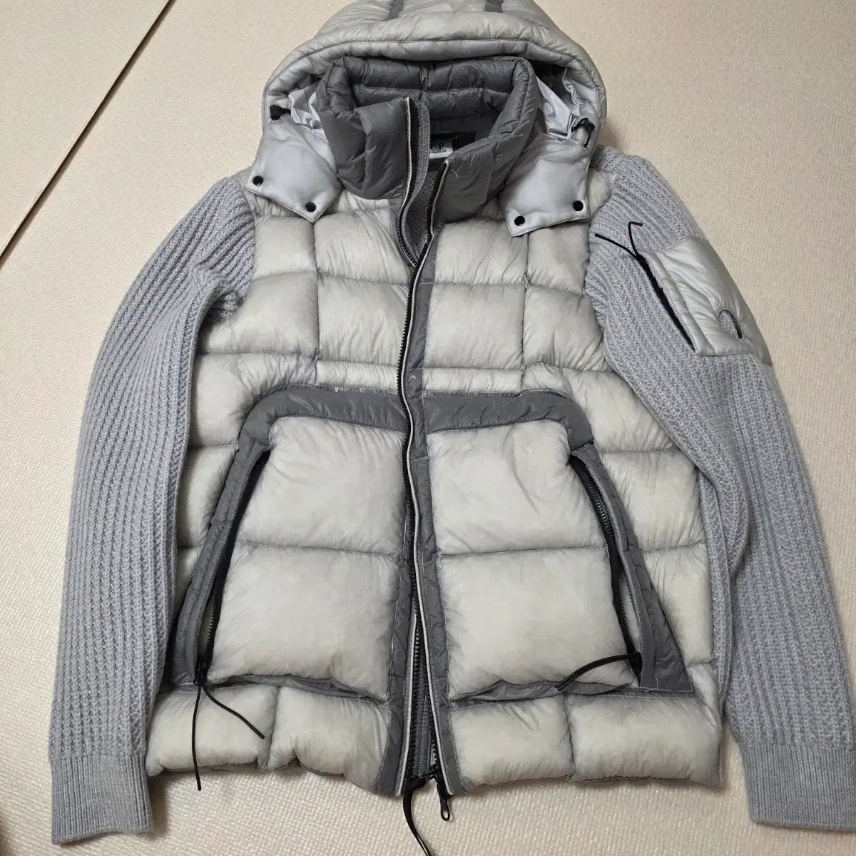 購入) C.P. COMPANY DDシェル コリア エクスクルーシブ ミックスド ニット ダウン Lサイズ