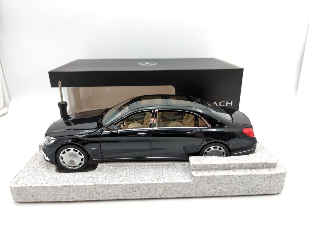 NOREV 1/18 ディーラーBOX B66960616 Mercedes-Maybach S 650 Magnetite black metallic