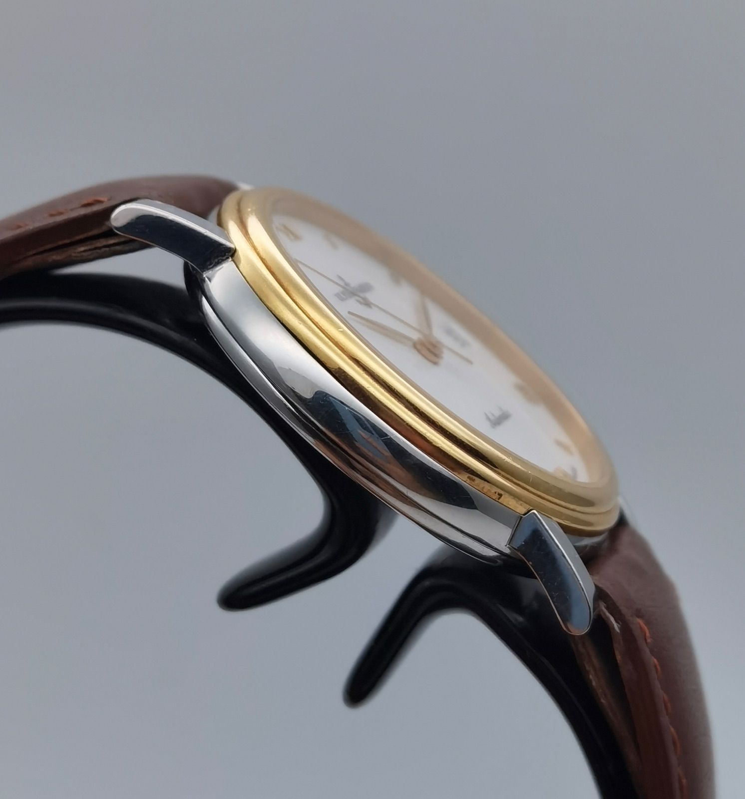 中古 ユリスナルダン Ulysse Nardin サンシアー 135-22 デイト SS YG 