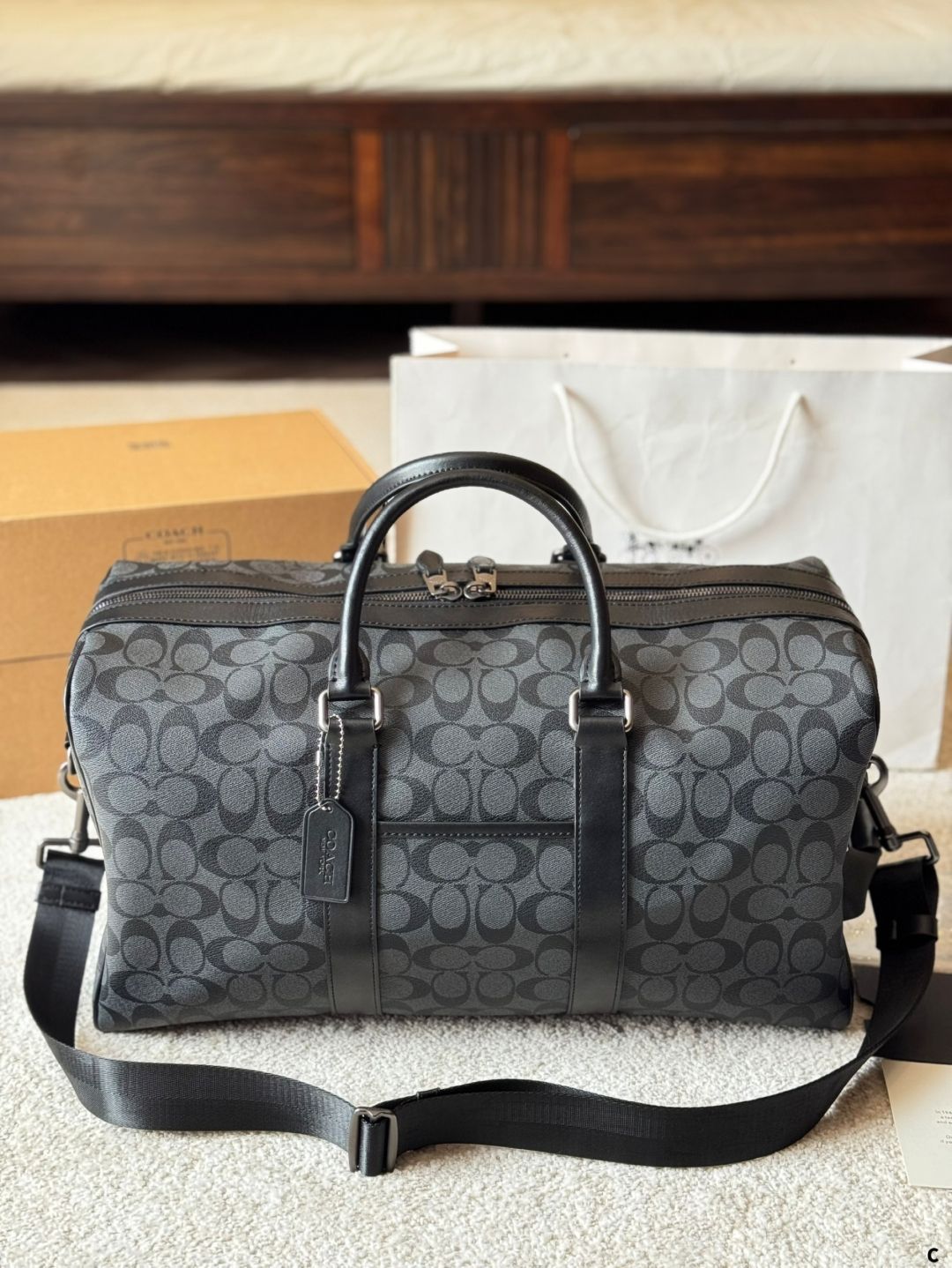 【今日特価】Coach Men's Travel Duffle Bag コーチ メンズ トラベル ダッフル バッグ-WTO輸入