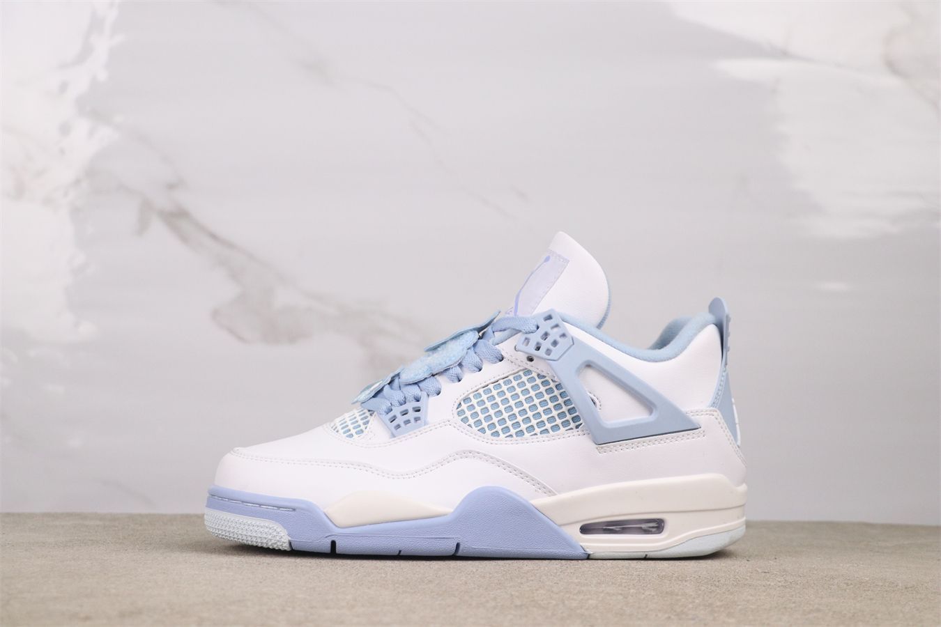 【今日特価】Air Jordan CD7069-108 エアジョーダン CD7069-108 コメットパープル
