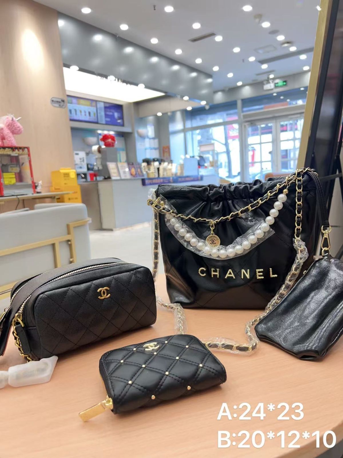 [本日特価] TOP New 2025 高品質3点セット - Chanel パールトラッシュバッグ + 化粧ポーチ + 財布 本日限定特別割引！[本日特価|新品未使用品]-MM輸入