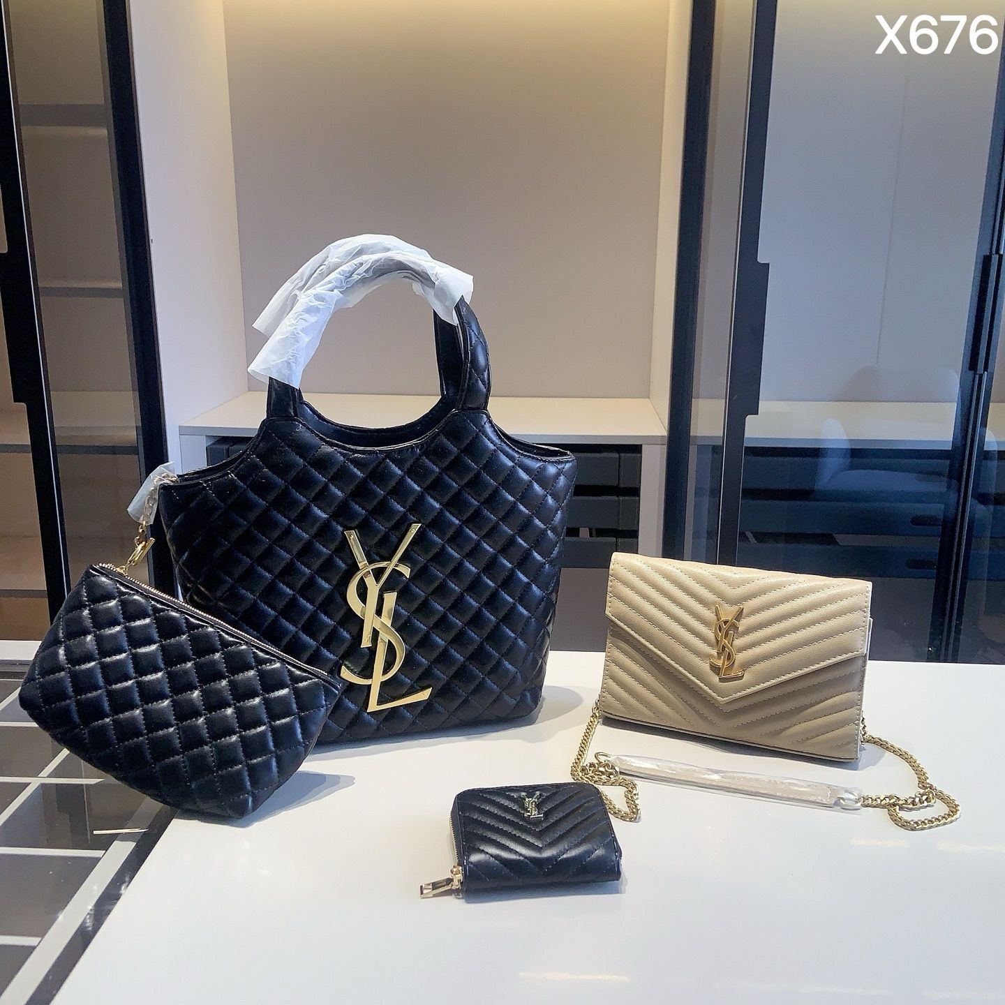 【今日特価】YSL X676 3点セット, バッグインバッグ＆エンベロープバッグ＆ウォレット, 超お得なセット！ [本日特価|新品未使用品]