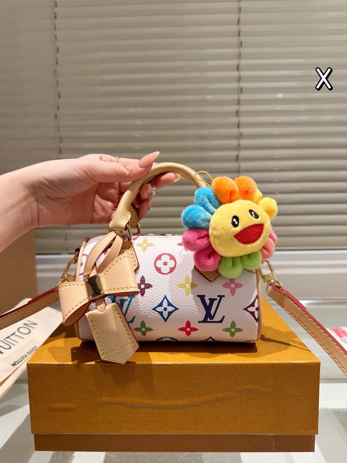 今日特価】LV x Takashi Murakami White Multicolor Nano Speedy 16 