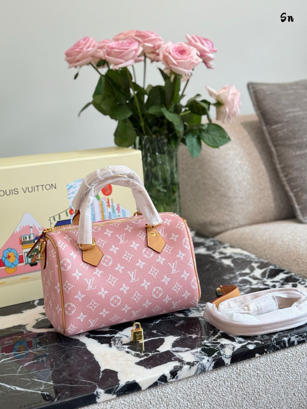 【今日特価】Louis Vuitton x Pharrell Williams Speedy 25 （ルイヴィトン × ファレル・ウィリアムズ スピーディ 25 イエロー）-WTO輸入