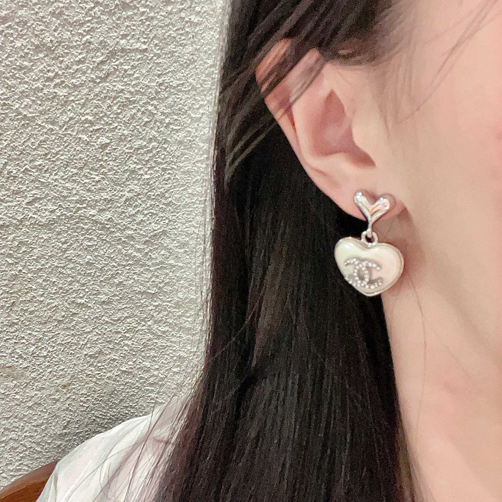 【今日特価】Chanel 中古 ダブル C イヤリング オリジナルリプリカロゴ 国内送料無料！在庫限定セール価格