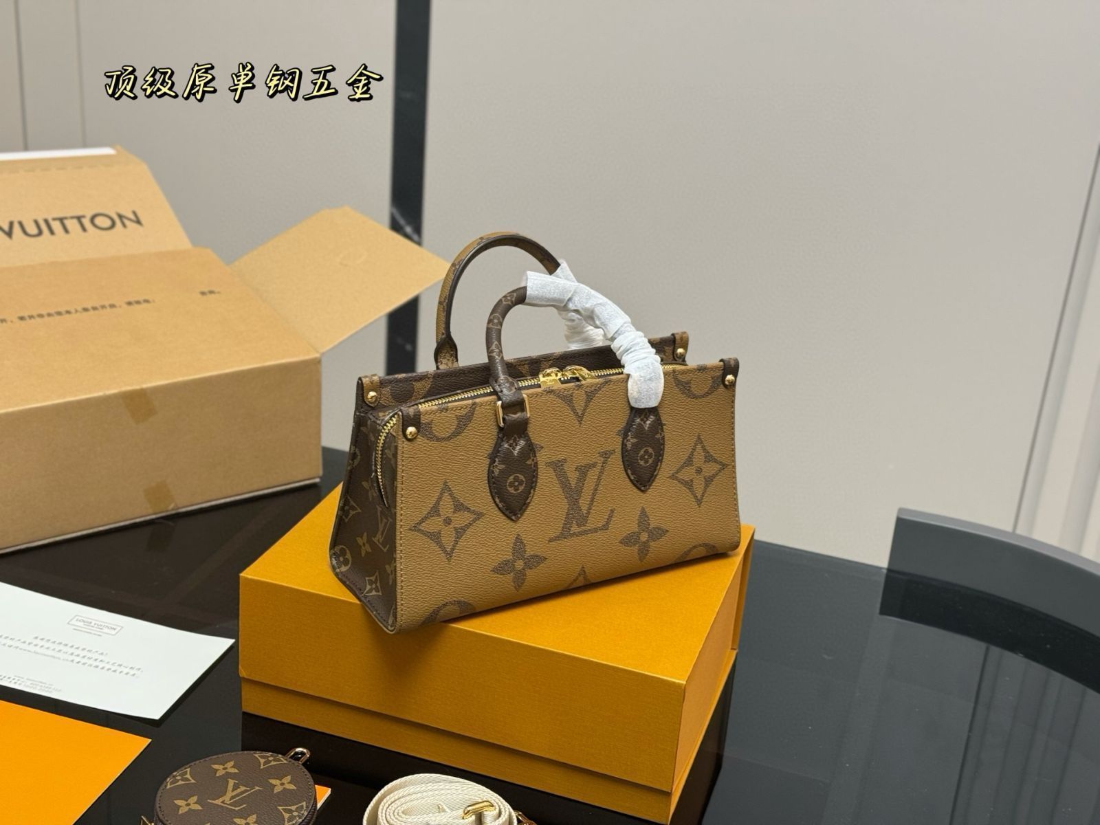 【今日特価】LV OnTheGo Jungle Tote Bag / ルイヴィトン オンザゴー ジャングル トートバッグ