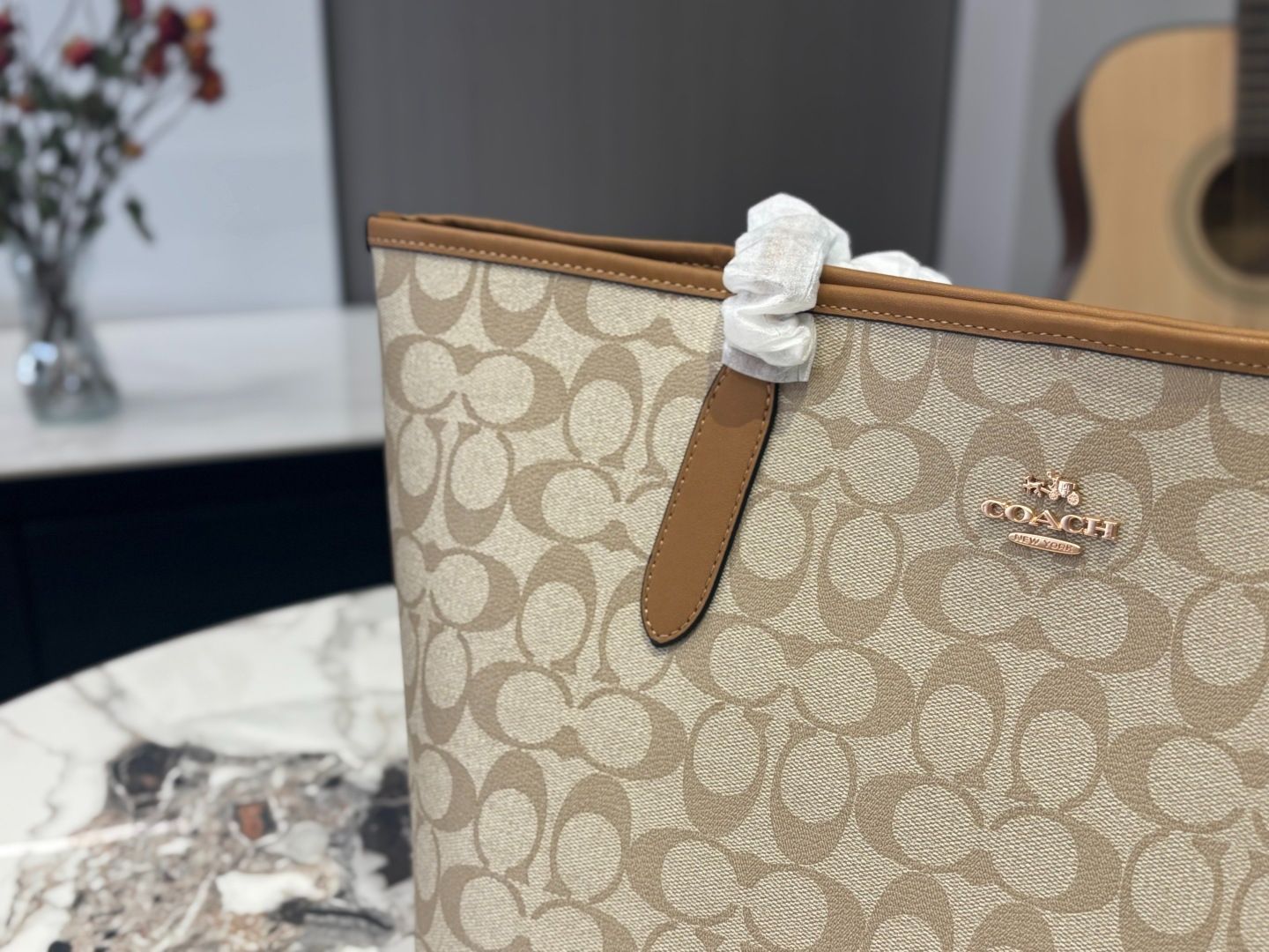 【今日特価】COACH City 33 Snap Tote Bag - コーチ City 33 吸扣トートバッグ