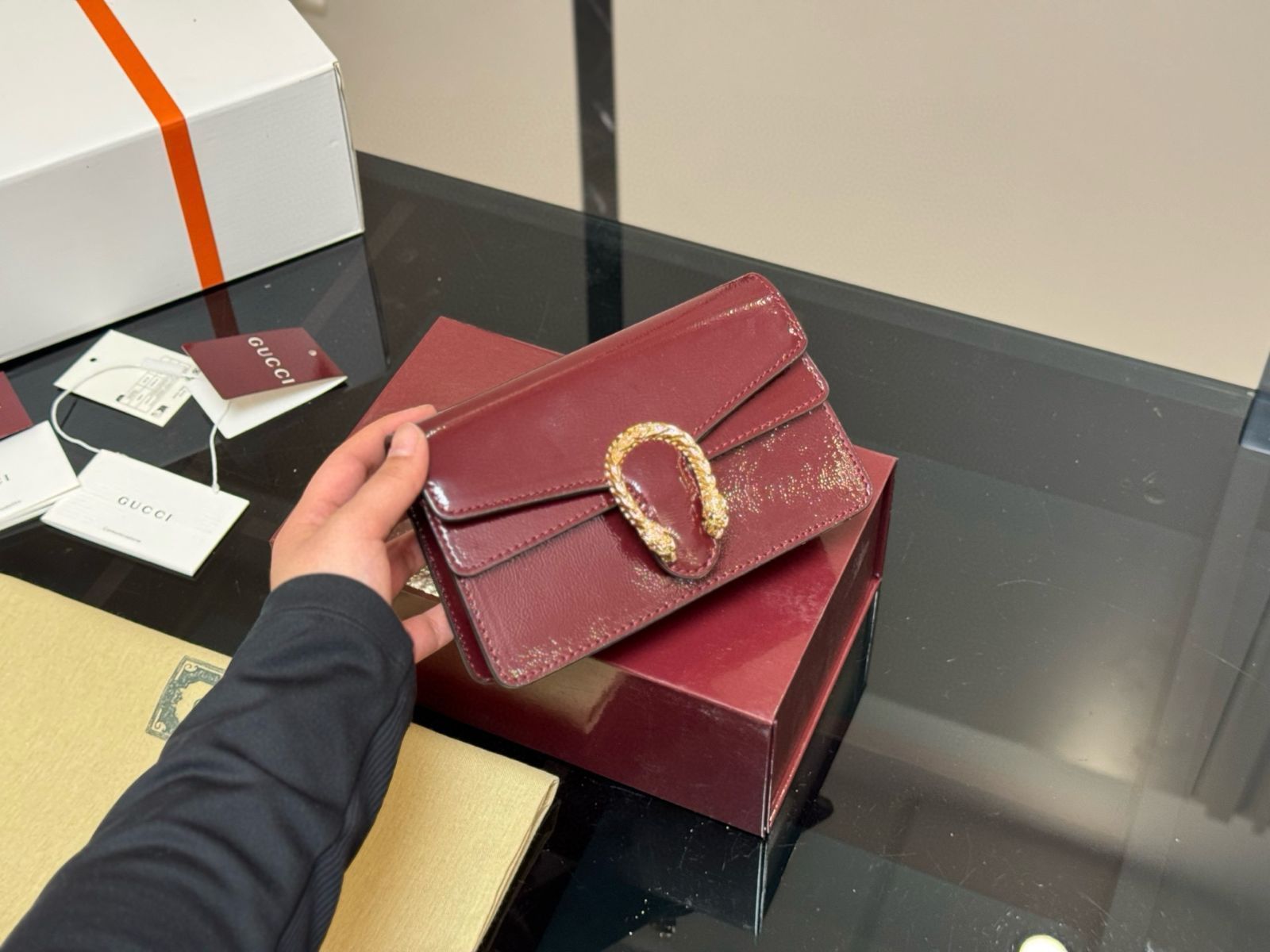 【今日特価】Gucci Dionysus Bag 18.5cm 漆皮ヴァージョン