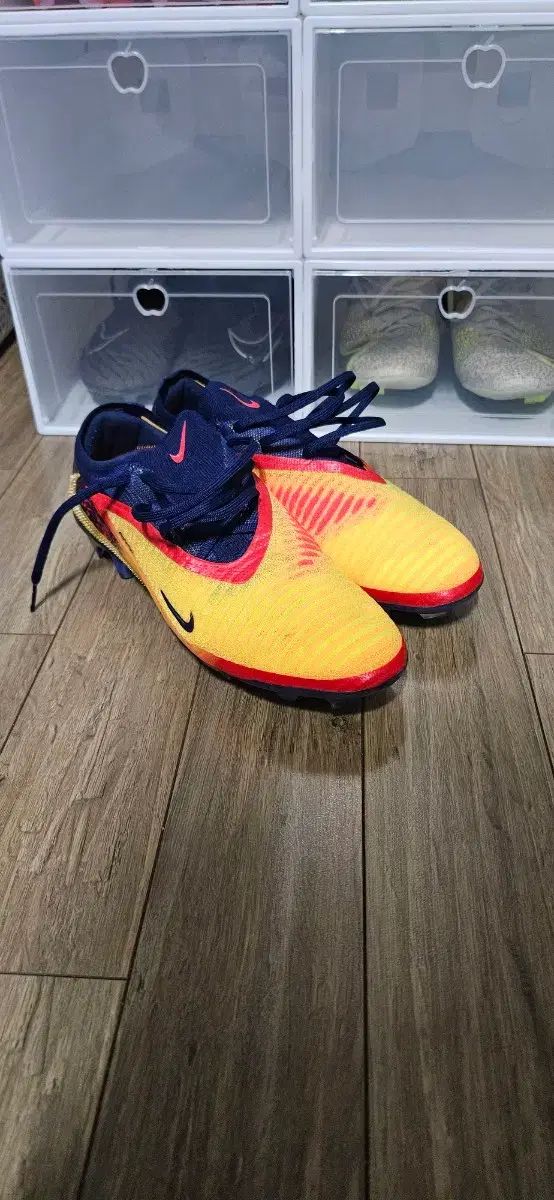 NIKE FANTOM 6 ハーランド シーグリ サッカーシューズ 出品