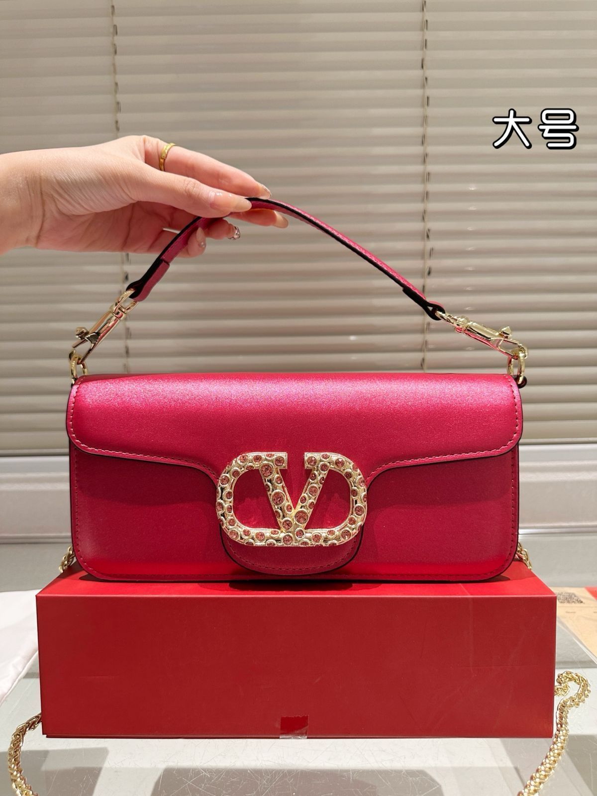 【今日特価】VALENTINO Loco ショルダーバッグ