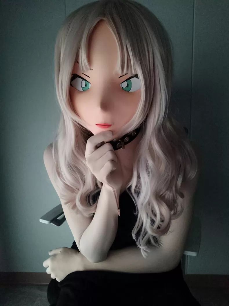 名探偵コナン ベルモット風 kigurumi 全頭マスク 鍵付き シルバー髪 ウィッグ付き