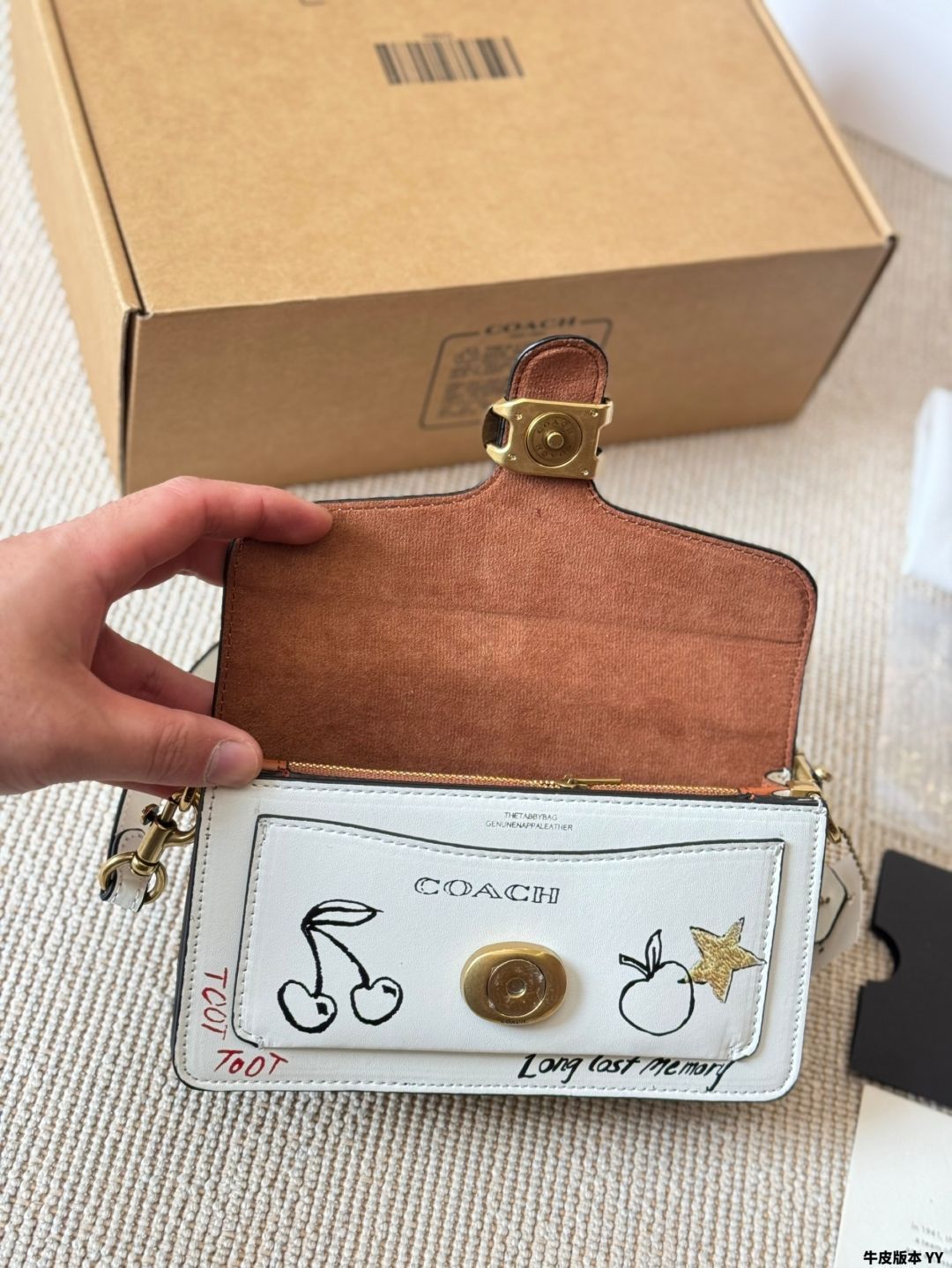 Coach 新 Tabby 3 層ダイオニサスバッグ（ギフトボックス包装）