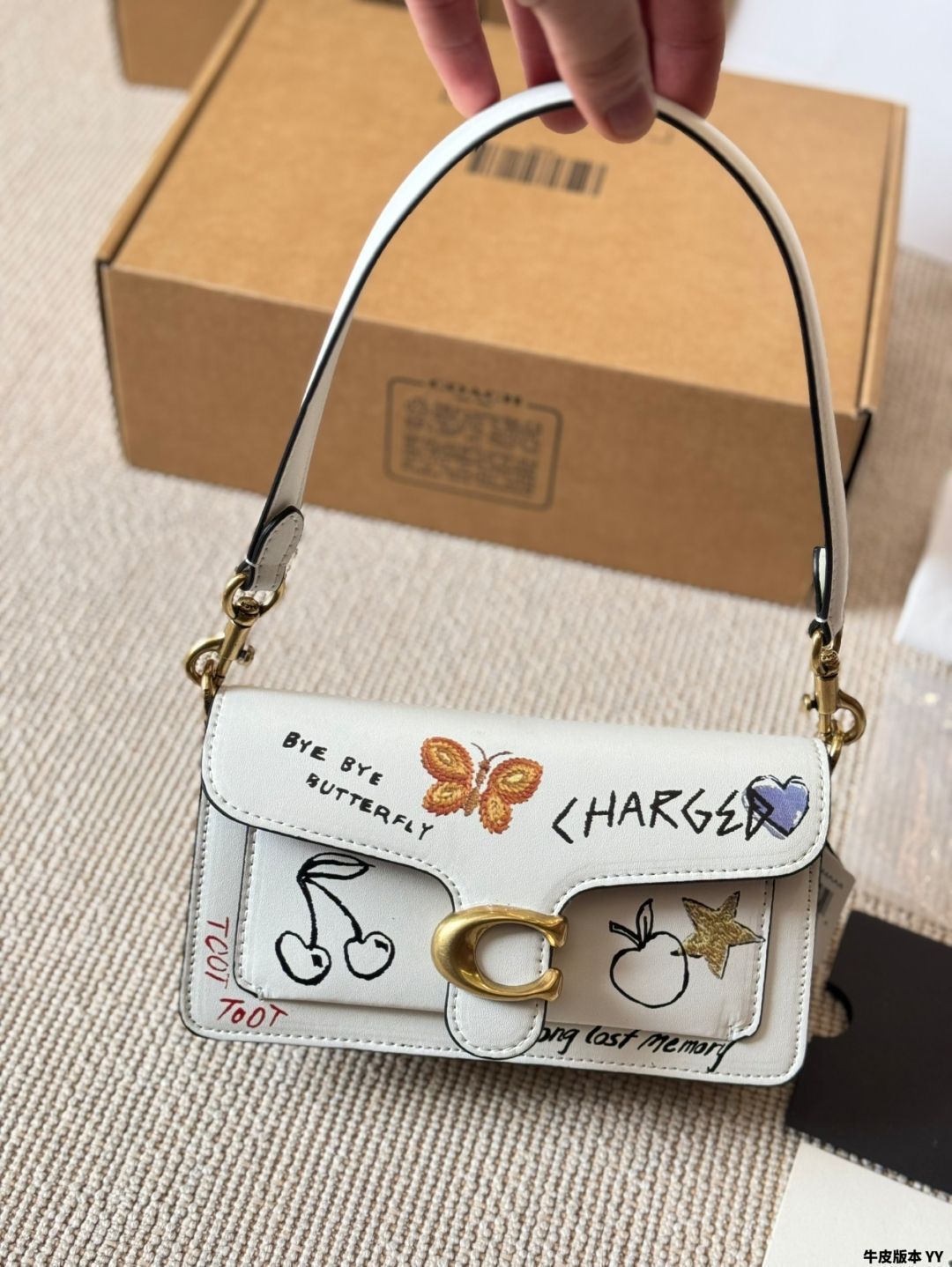 Coach 新 Tabby 3 層ダイオニサスバッグ（ギフトボックス包装）