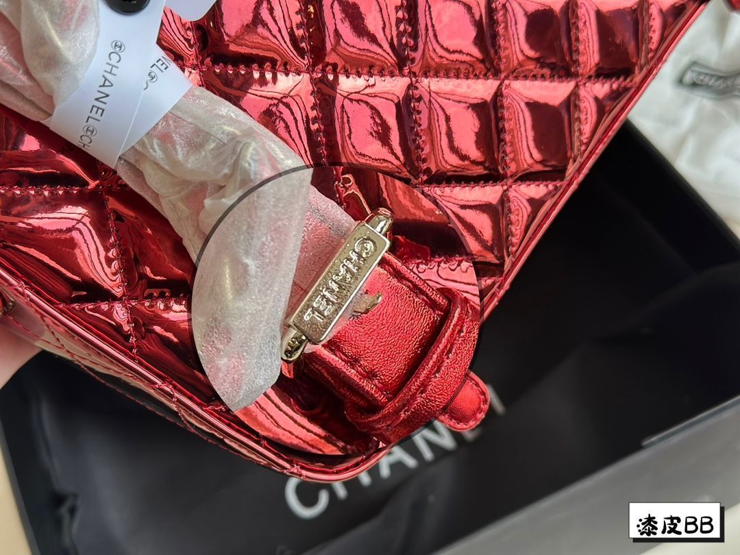 CHANEL 今日特価!双子星ダブルショルダーバッグ?送料無料! CHANEL 今日特価!双子星ダブルショルダーバッグ?送料無料!