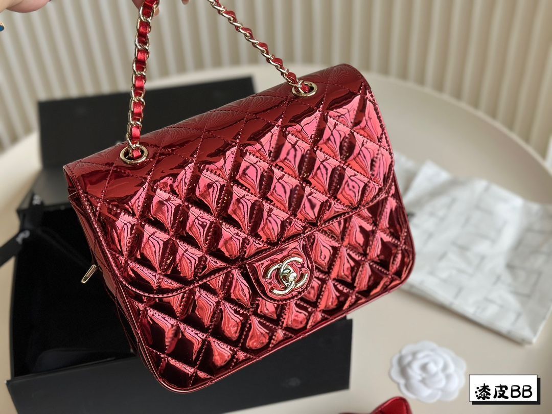 CHANEL 今日特価!双子星ダブルショルダーバッグ?送料無料! CHANEL 今日特価!双子星ダブルショルダーバッグ?送料無料!