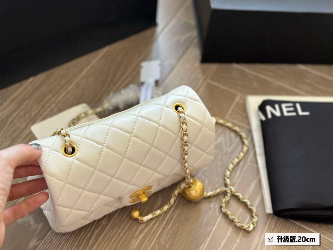 【今日特価】Chanel Gold Ball CF17 Bag (Black) - シャネル ゴールドボール CF17 バッグ（ブラック）