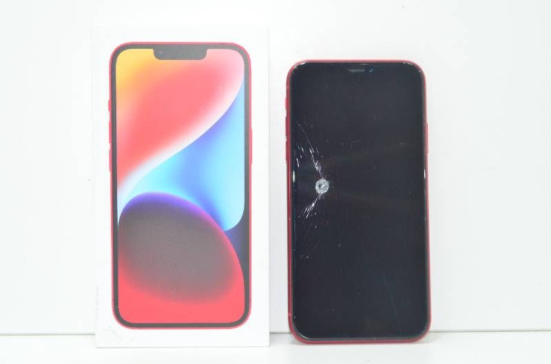 iPhone XR 128GB レッド 画面割れ Apple - メルカリ