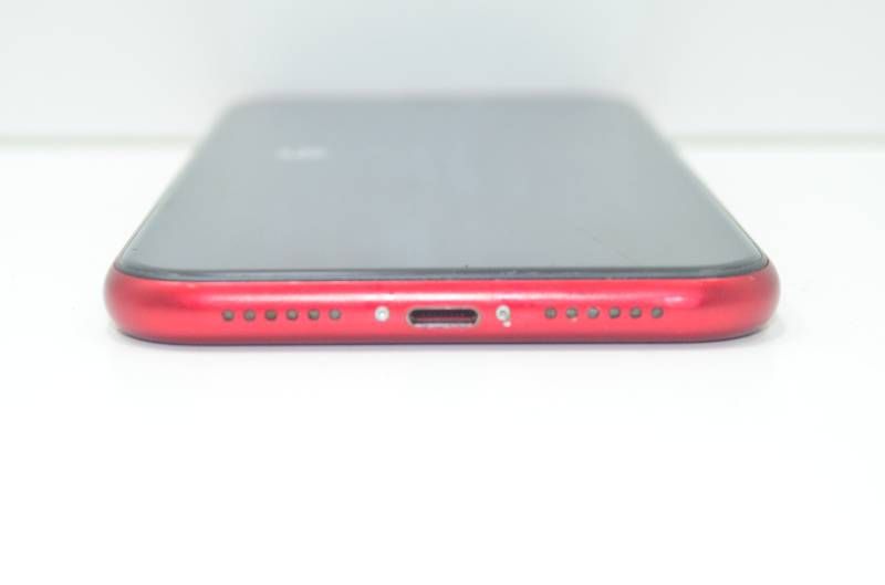 iPhone XR 128GB レッド 画面割れ Apple - メルカリ
