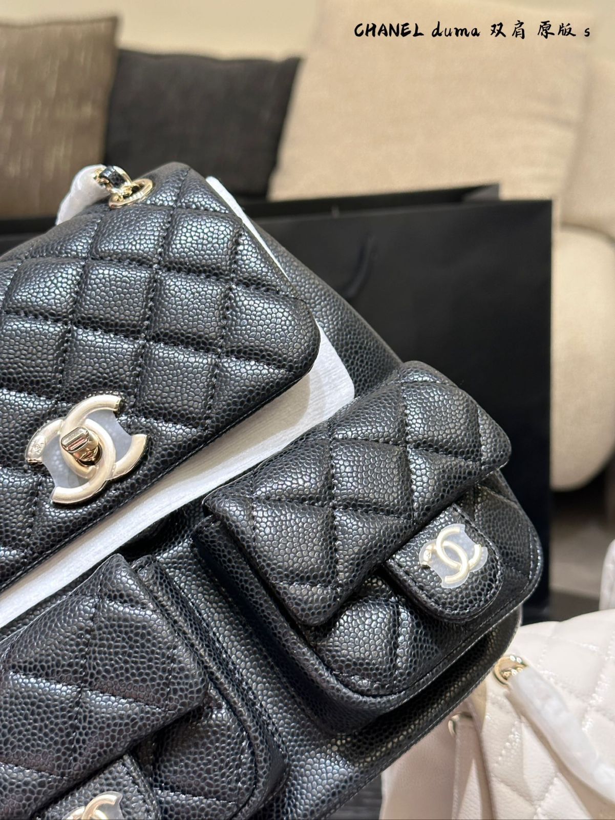CHANEL ダマ フロッグバックパック - ダブルポケットデザイン 21×22cm [本日特価|新品未使用品]