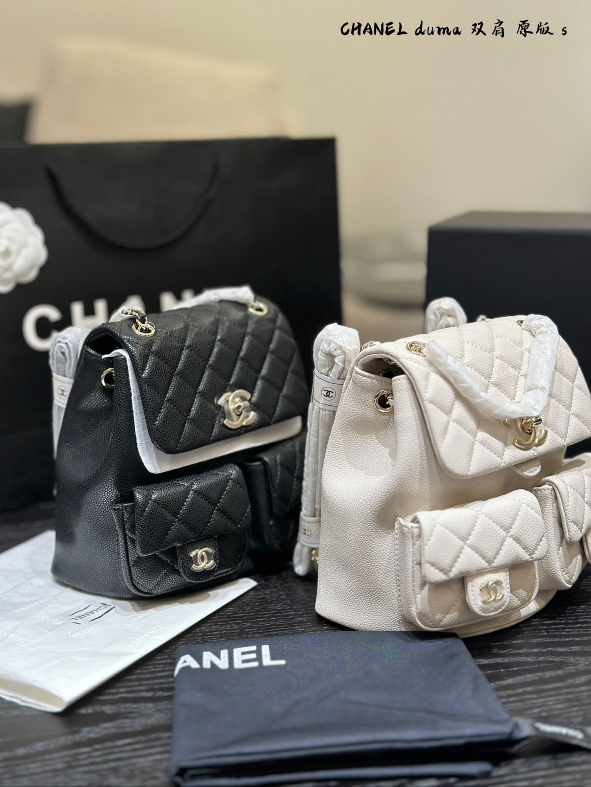 CHANEL ダマ フロッグバックパック - ダブルポケットデザイン 21×22cm [本日特価|新品未使用品]