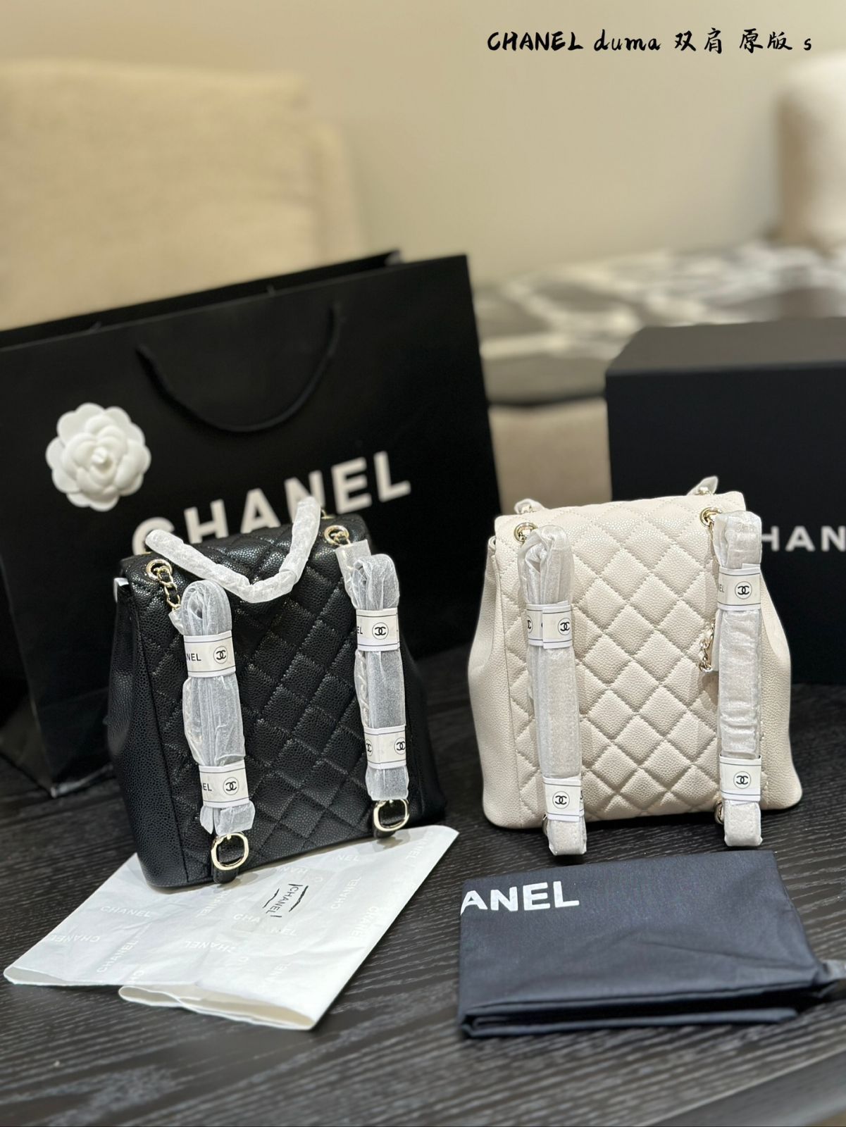 CHANEL ダマ フロッグバックパック - ダブルポケットデザイン 21×22cm [本日特価|新品未使用品]