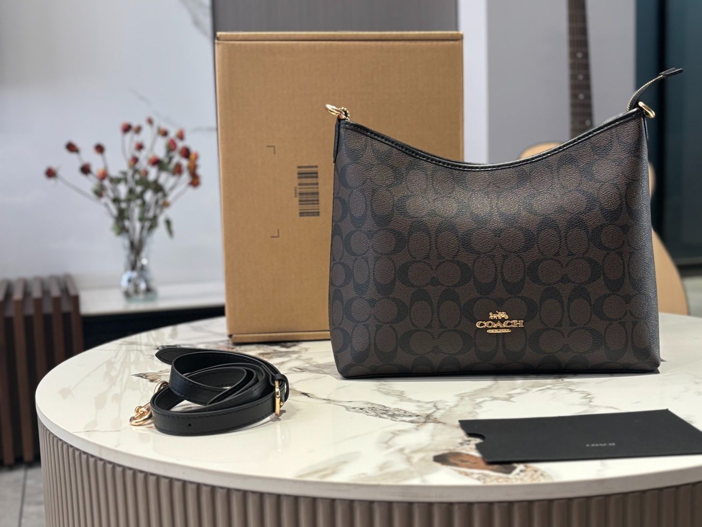 【今日特価】Coach Laurel Hobo Bag - コーチ ローレル ホボ バッグ 【今日特価】Coach Laurel Hobo Bag - コーチ ローレル ホボ バッグ