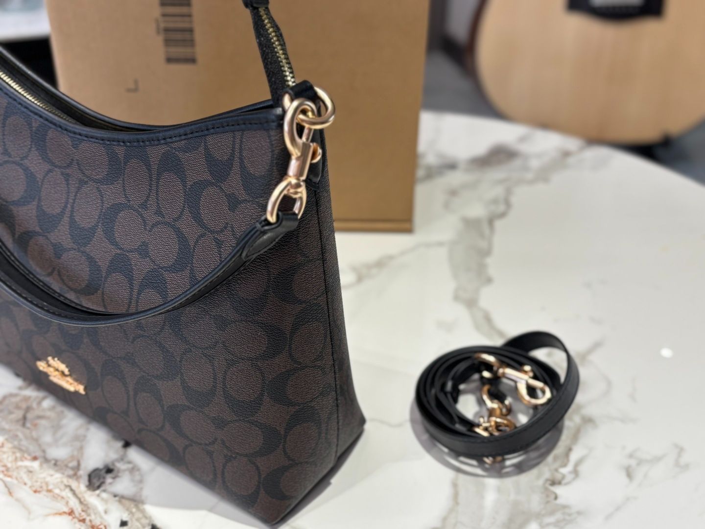 【今日特価】Coach Laurel Hobo Bag - コーチ ローレル ホボ バッグ 【今日特価】Coach Laurel Hobo Bag - コーチ ローレル ホボ バッグ