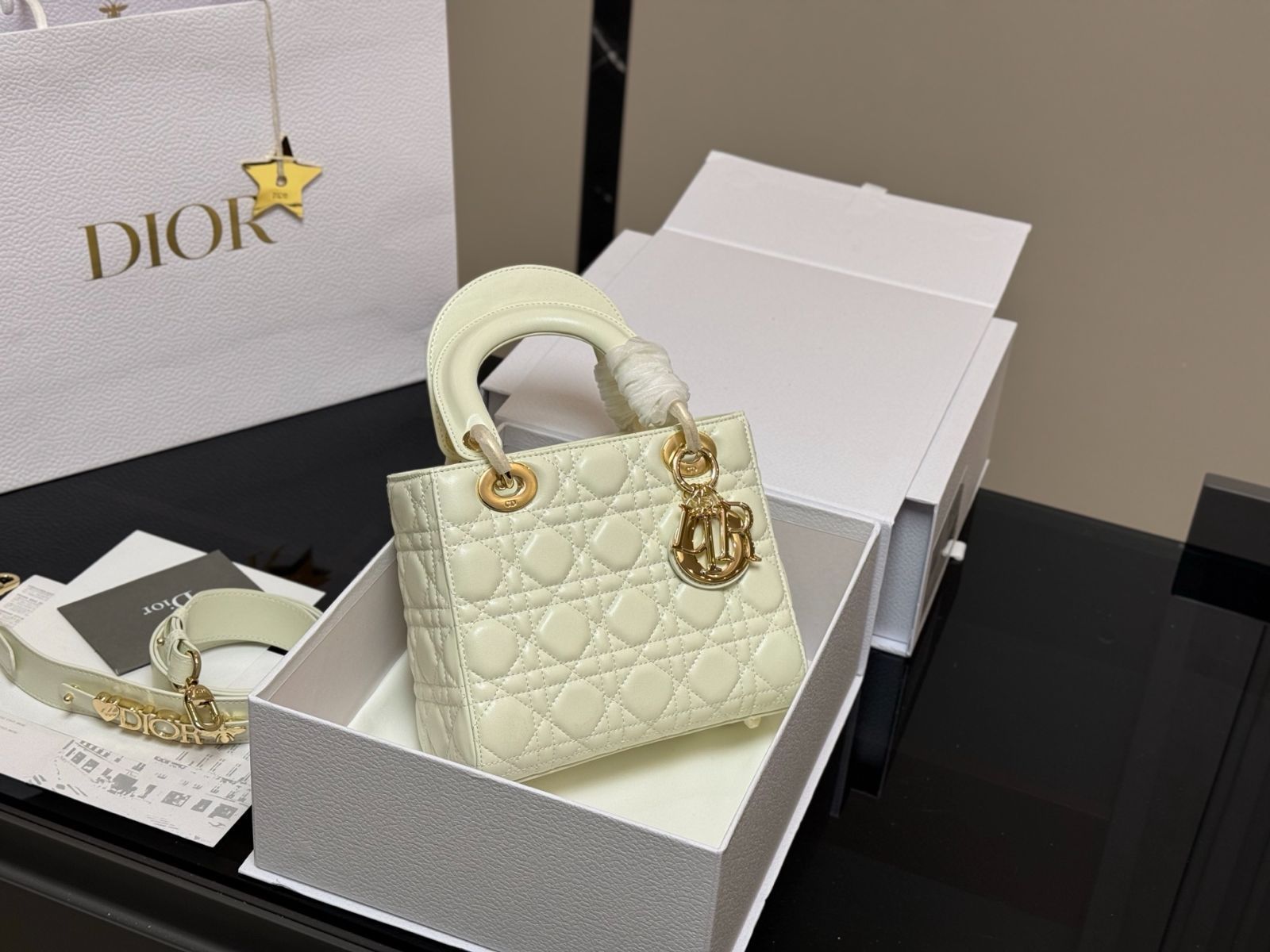【今日特価】Dior Lady Dior Bag ディオール レディー ディオール バッグ