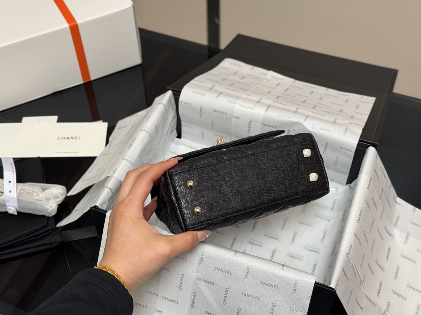 【今日特価】Chanel Coco Handle Bag / シャネル ココ ハンドル バッグ
