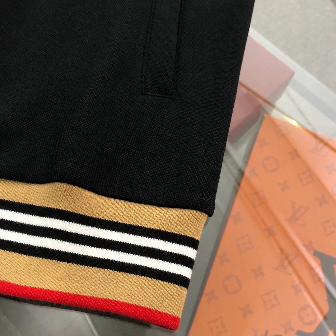 刺繍ロゴ カップルパーカー [本日特価|新品未使用品]