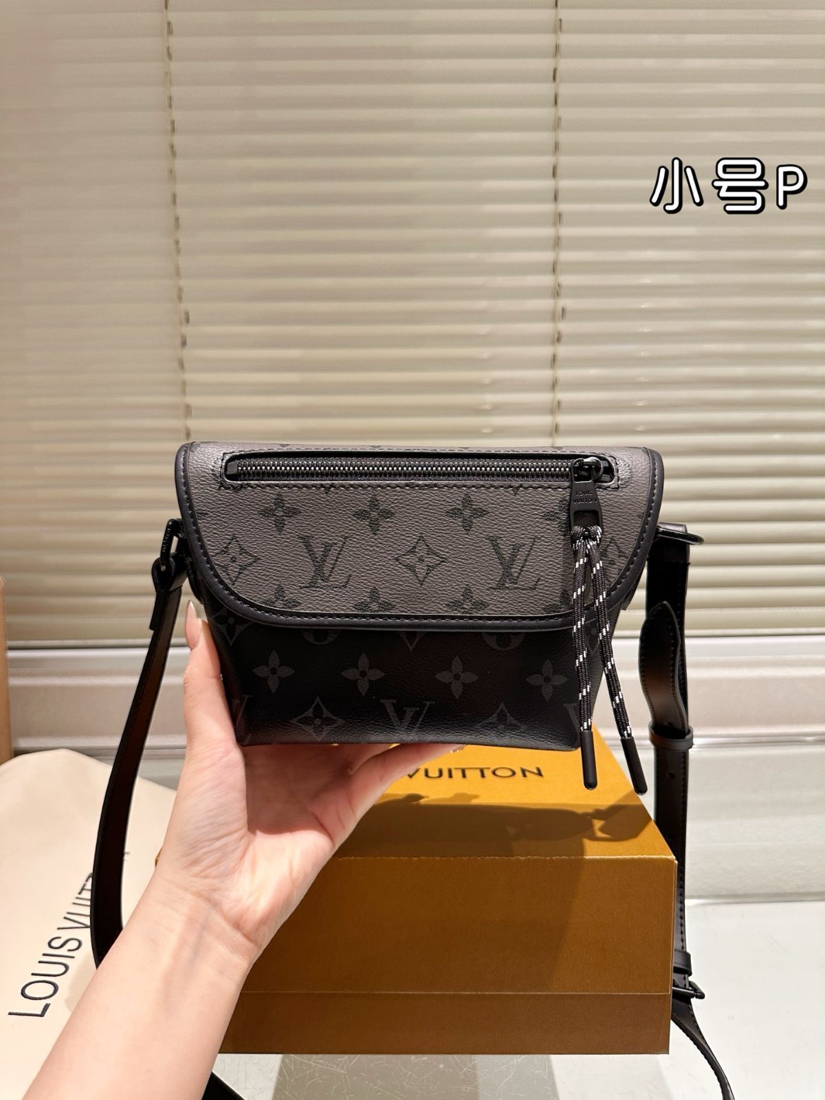 【今日特価】Louis Vuitton District PM メンズ シングルショルダーバッグ 【今日特価】Louis Vuitton District PM メンズ シングルショルダーバッグ