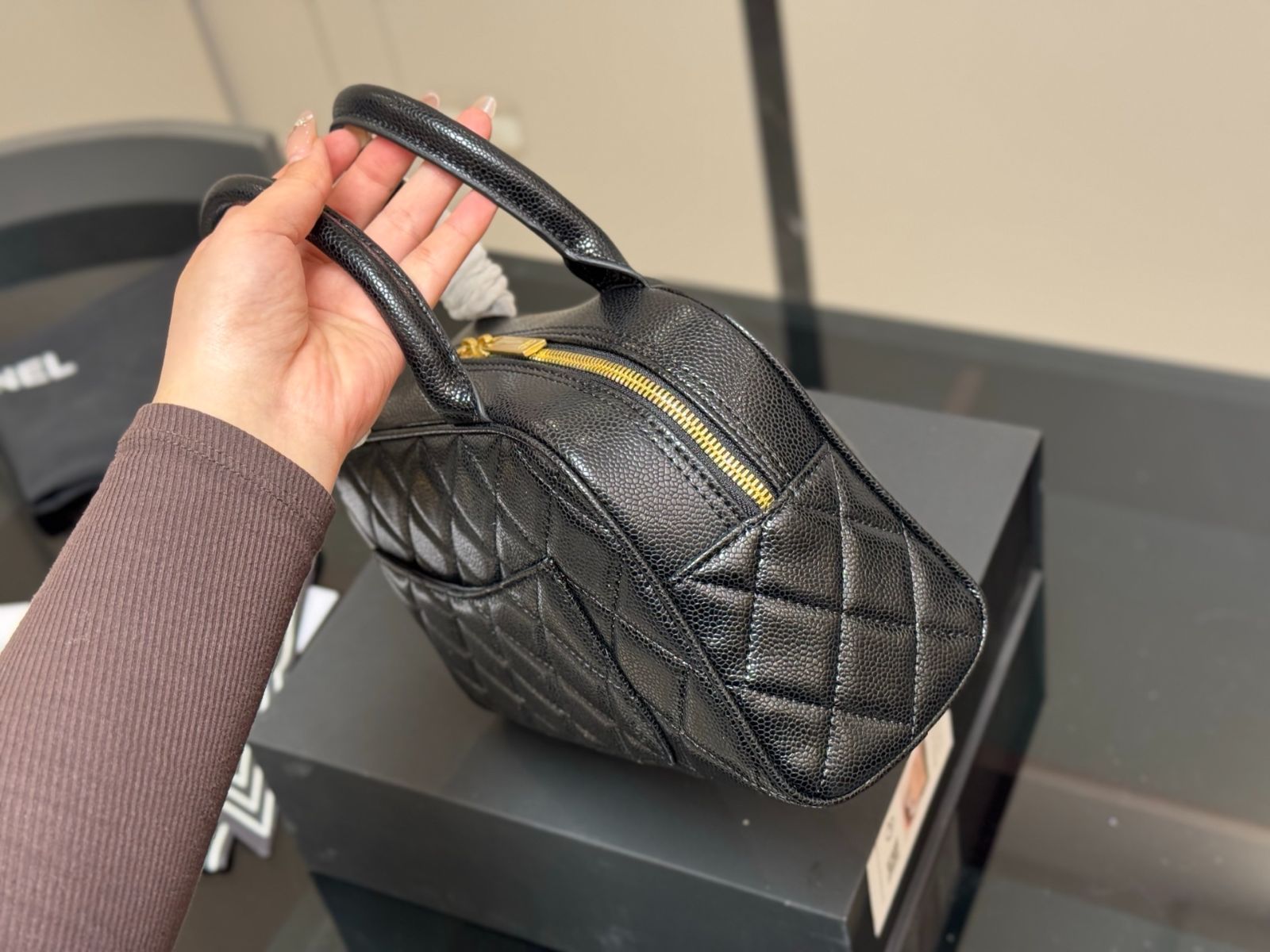 【今日特価】Chanel Vintage Bowling Bag - ヴィンテージ ボーリングバッグ