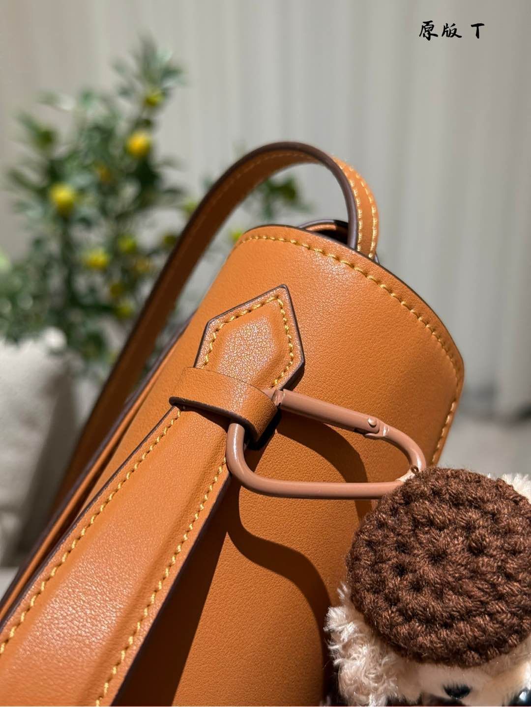 【今日特価】MCM New Arrival Messenger Crossbody Bag - MCM 新入荷メッセンジャー斜め掛けバッグ 【今日特価】MCM New Arrival Messenger Crossbody Bag - MCM 新入荷メッセンジャー斜め掛けバッグ
