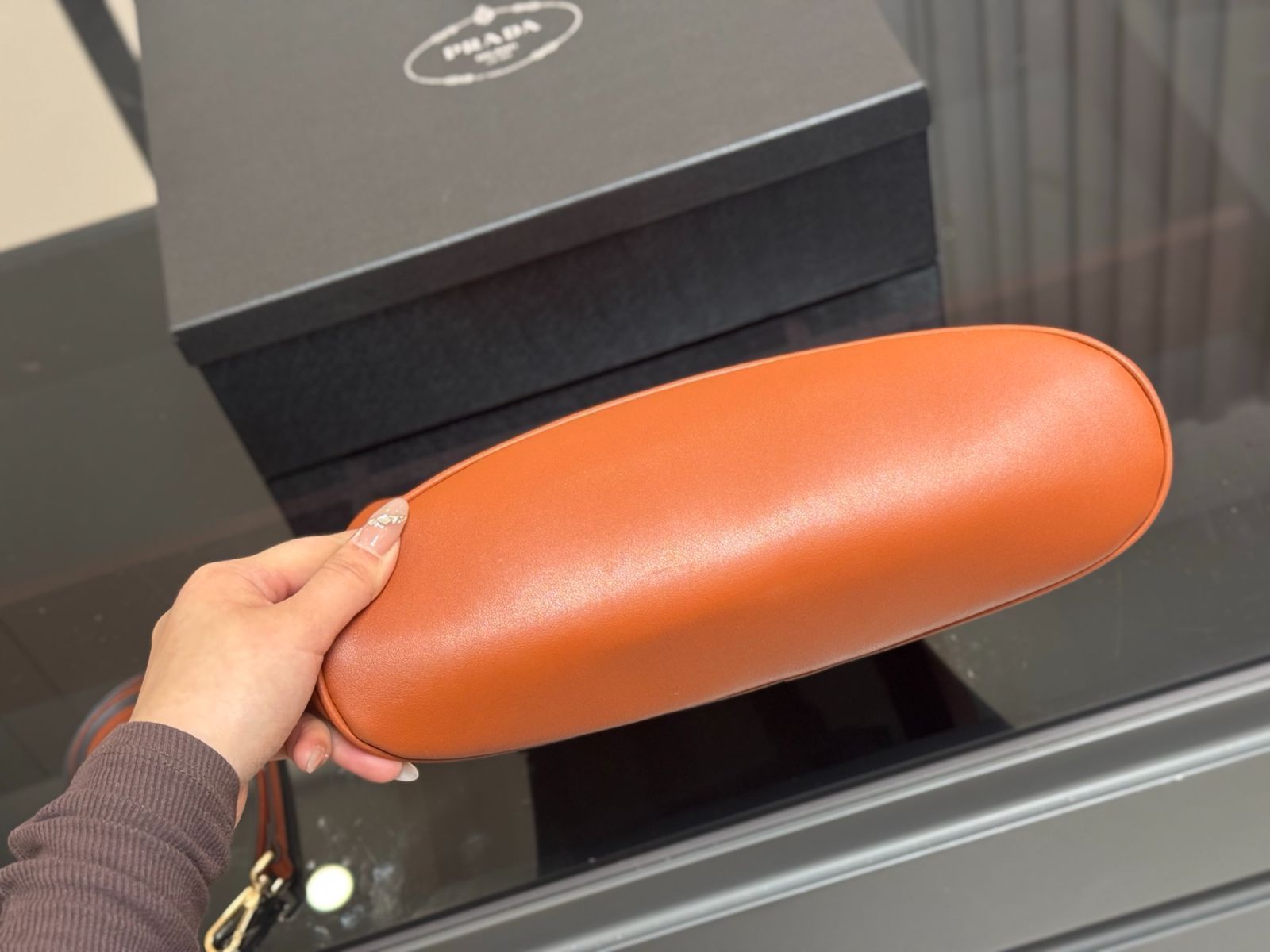 【今日特価】Prada Hobo プラダ ホボ ヴィンテージ アームピッチバッグ