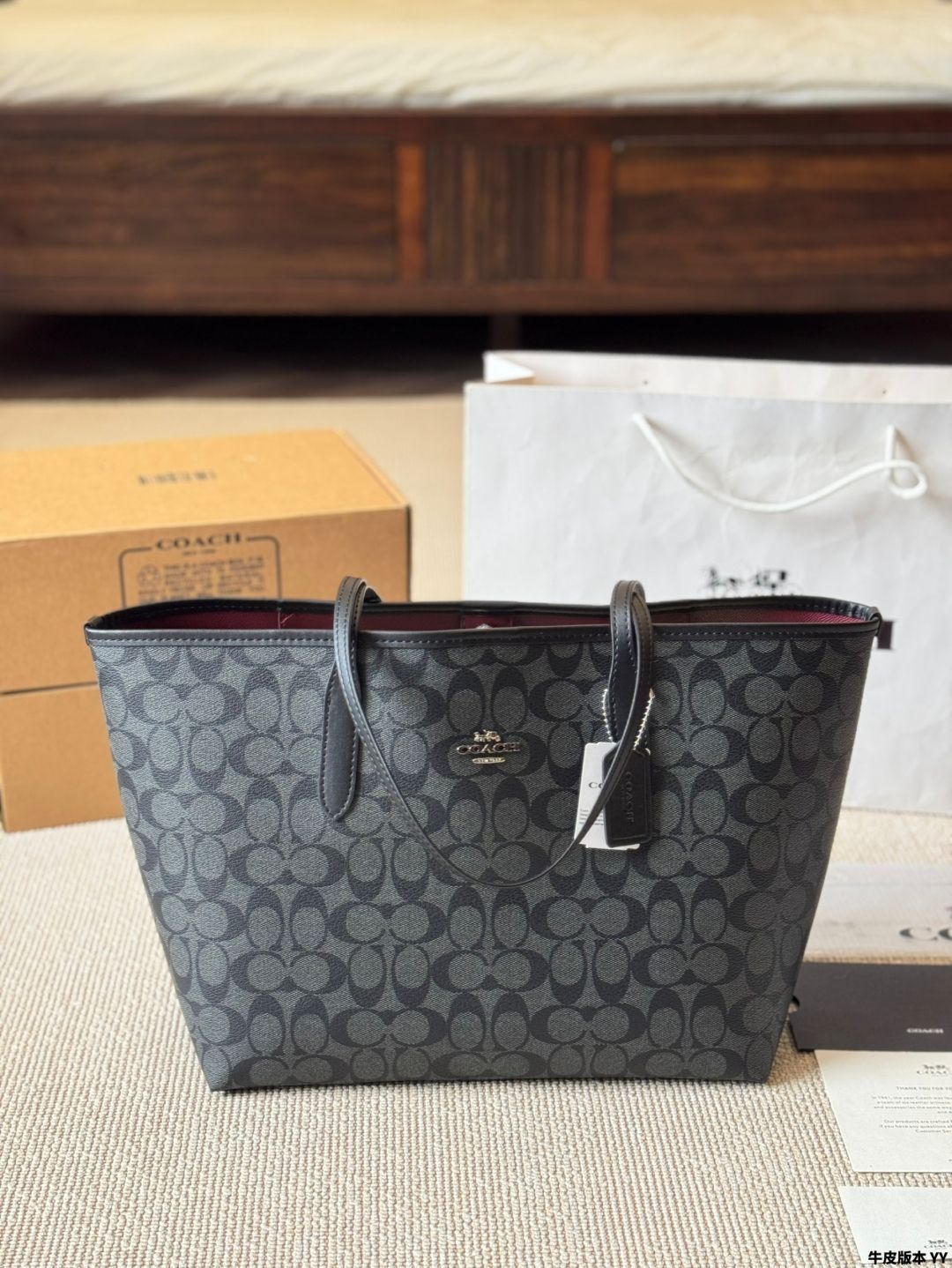 【今日特価】Coach City Tote コーチ シティ トートバッグ 【今日特価】Coach City Tote コーチ シティ トートバッグ