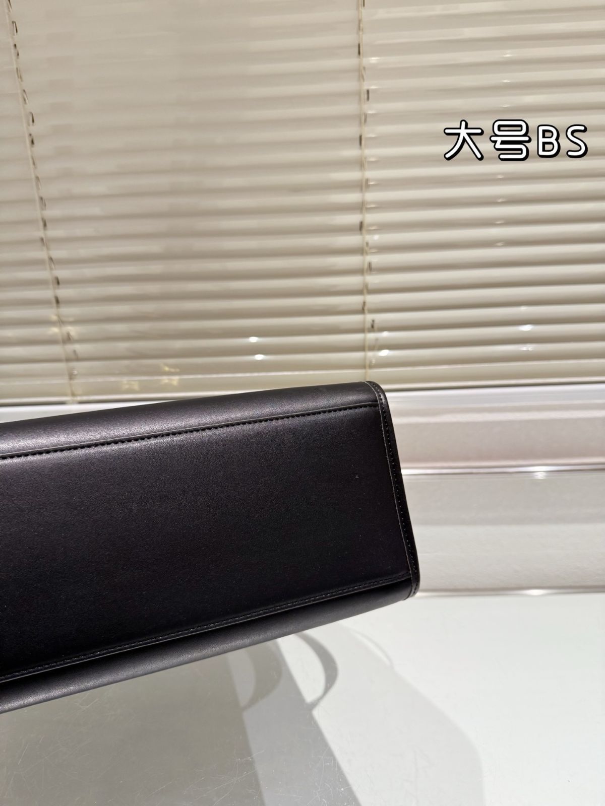 【今日特価】Fendi Logo Tote Bag フェンディ ロゴ トートバッグ