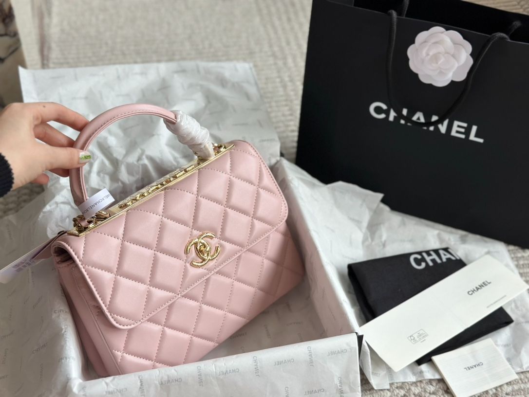 【Chanel】今日特価!シャネル Coco Handle 魅力的なハンドバッグ 【Chanel】今日特価!シャネル Coco Handle 魅力的なハンドバッグ