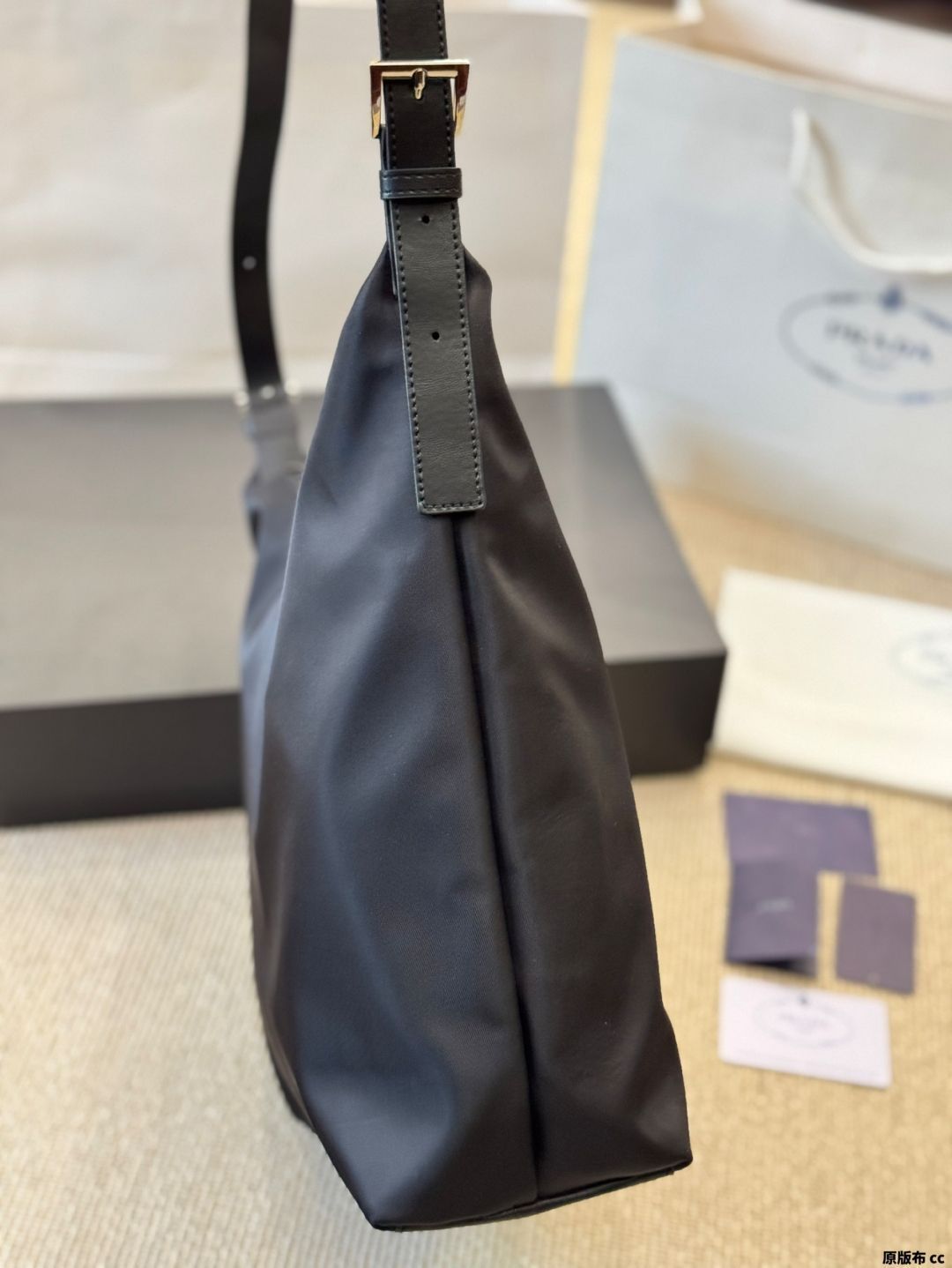 【今日特価】Prada Classic Nylon Tote Bag / プラダ クラシック ナイロン トートバッグ
