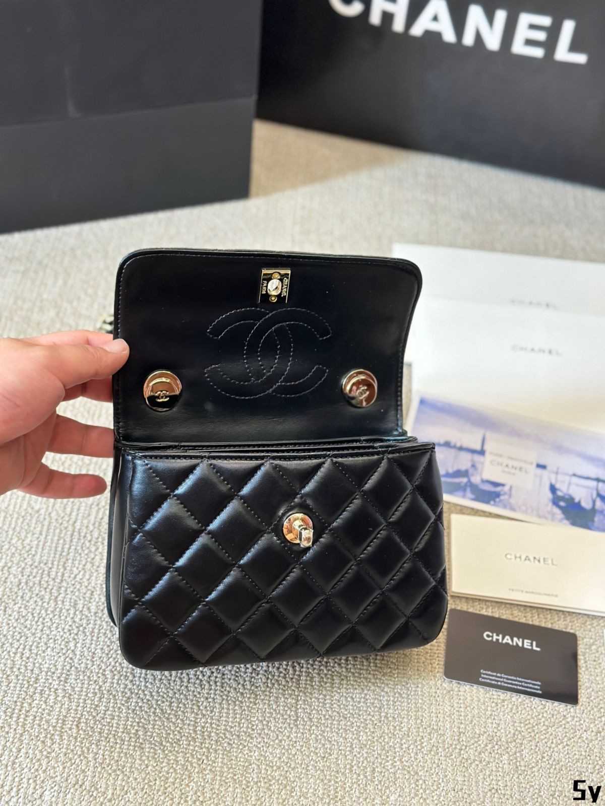 【Chanel】今日特価！シャネル Trendy CC、多彩な使い方ができる魅力的なバッグ