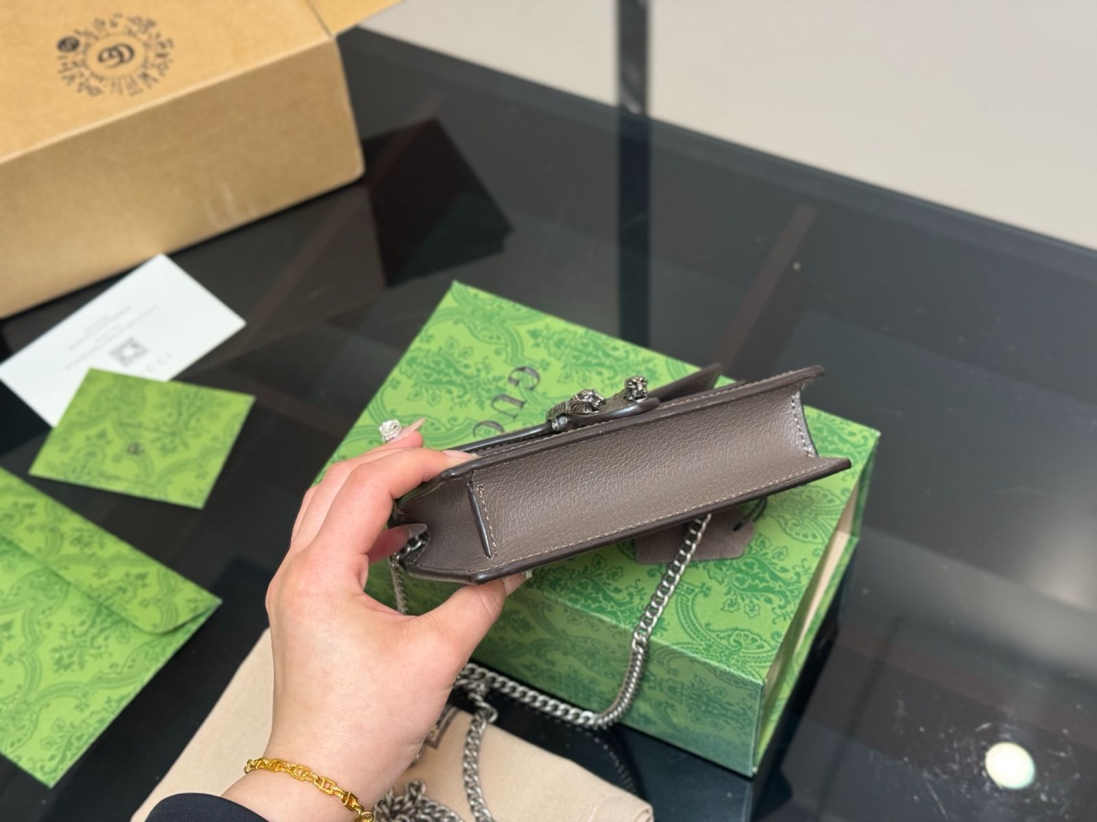 【今日特価】Gucci Dionysus グッチ ダイオニーサス ミニバッグ 【今日特価】Gucci Dionysus グッチ ダイオニーサス ミニバッグ