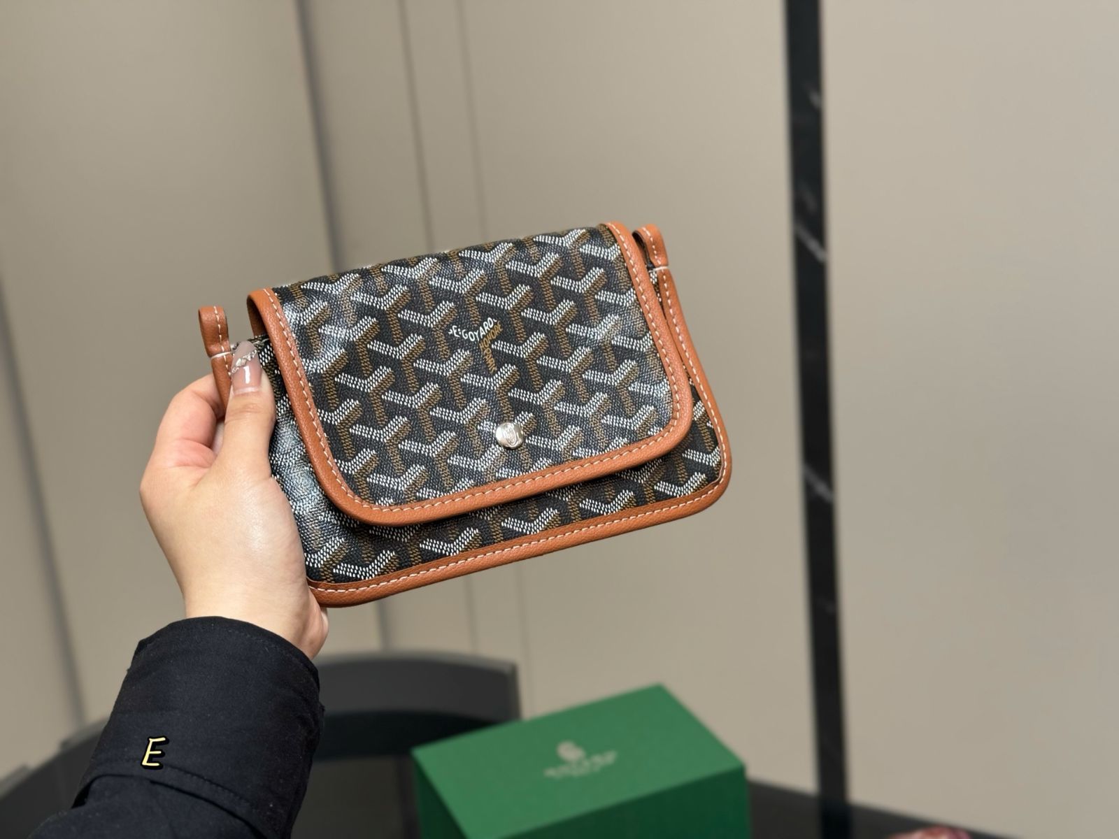 【今日特価】Goyard Envelope Bag グヤール エンベロープバッグ 【今日特価】Goyard Envelope Bag グヤール エンベロープバッグ