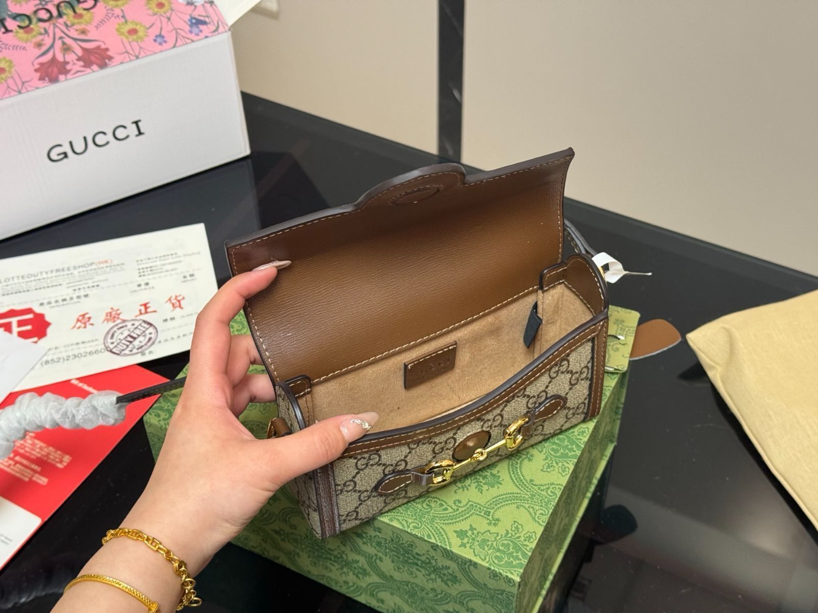 【今日特価】Gucci 1955 スマホバッグ