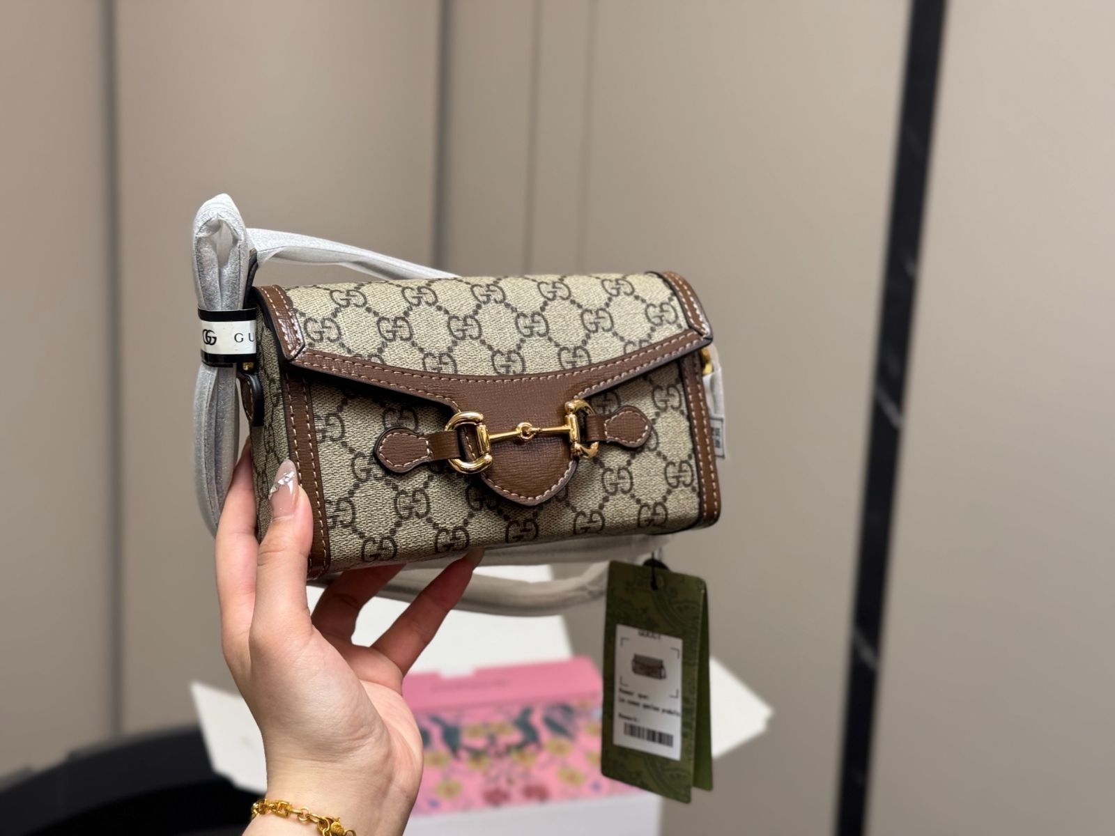 【今日特価】Gucci 1955 スマホバッグ