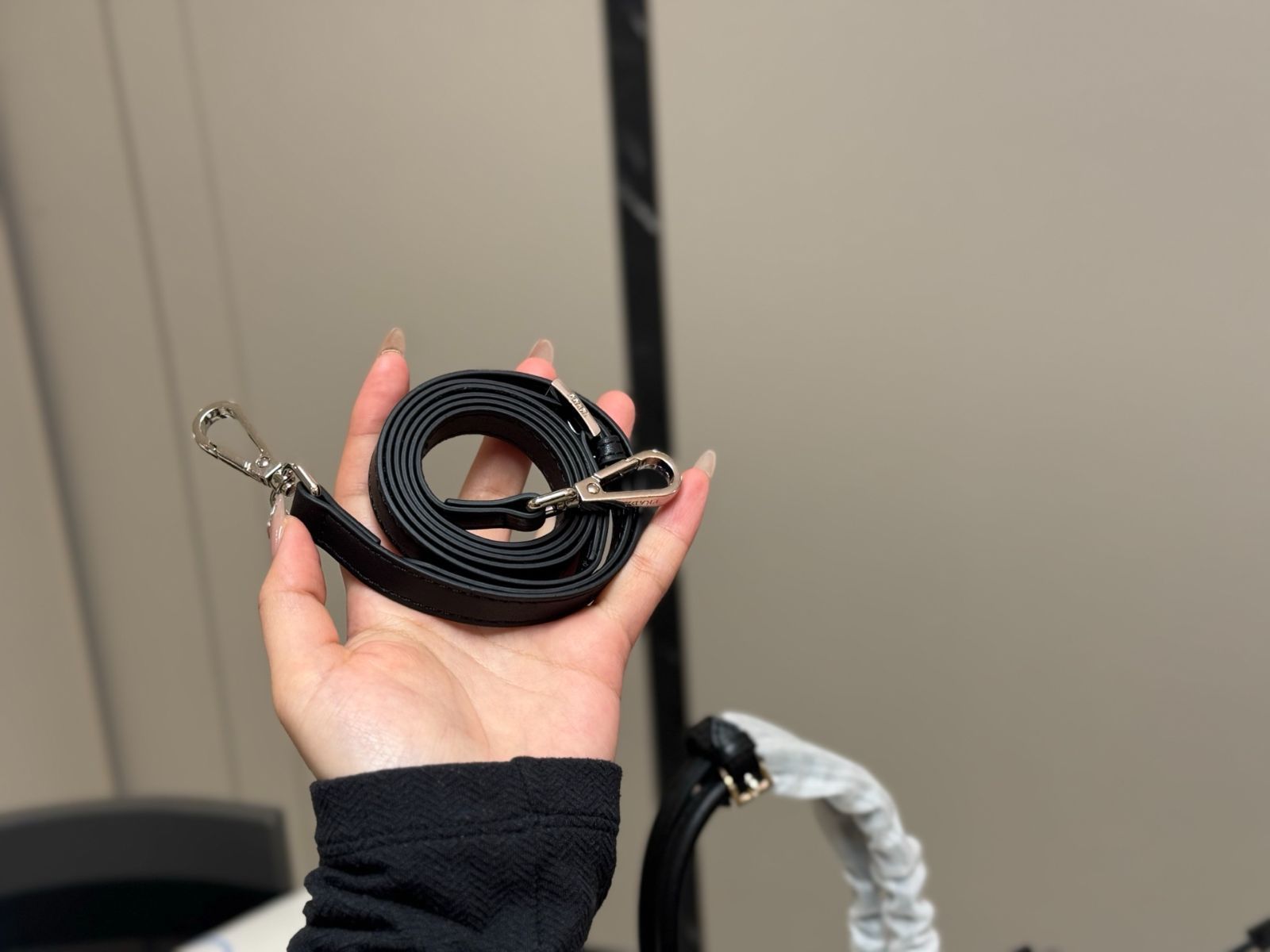 【今日特価】Prada Soft Lux Canvas Underarm Bag プラダ ソフトラックス キャンバス アンダーアームバッグ