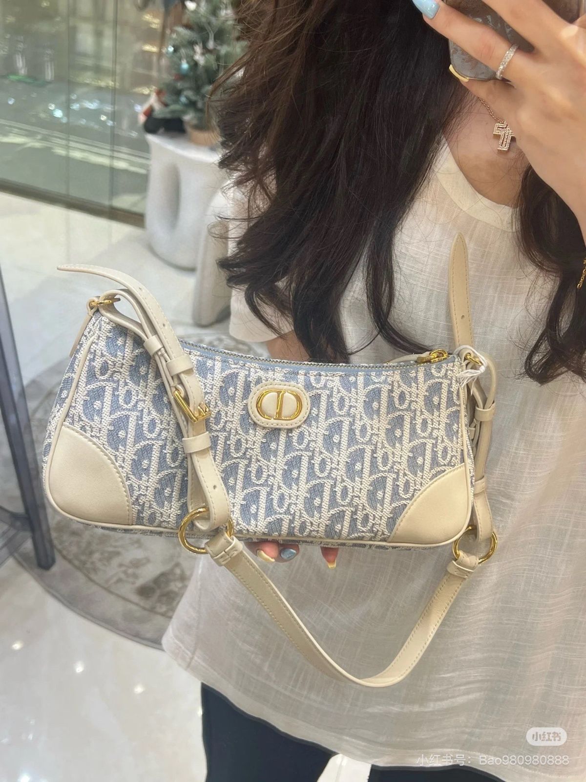 【今日特価】DIOR Baguette Hobo Underarm Bag ディオール バゲット ホボ アンダーアームバッグ 【今日特価】DIOR Baguette Hobo Underarm Bag ディオール バゲット ホボ アンダーアームバッグ
