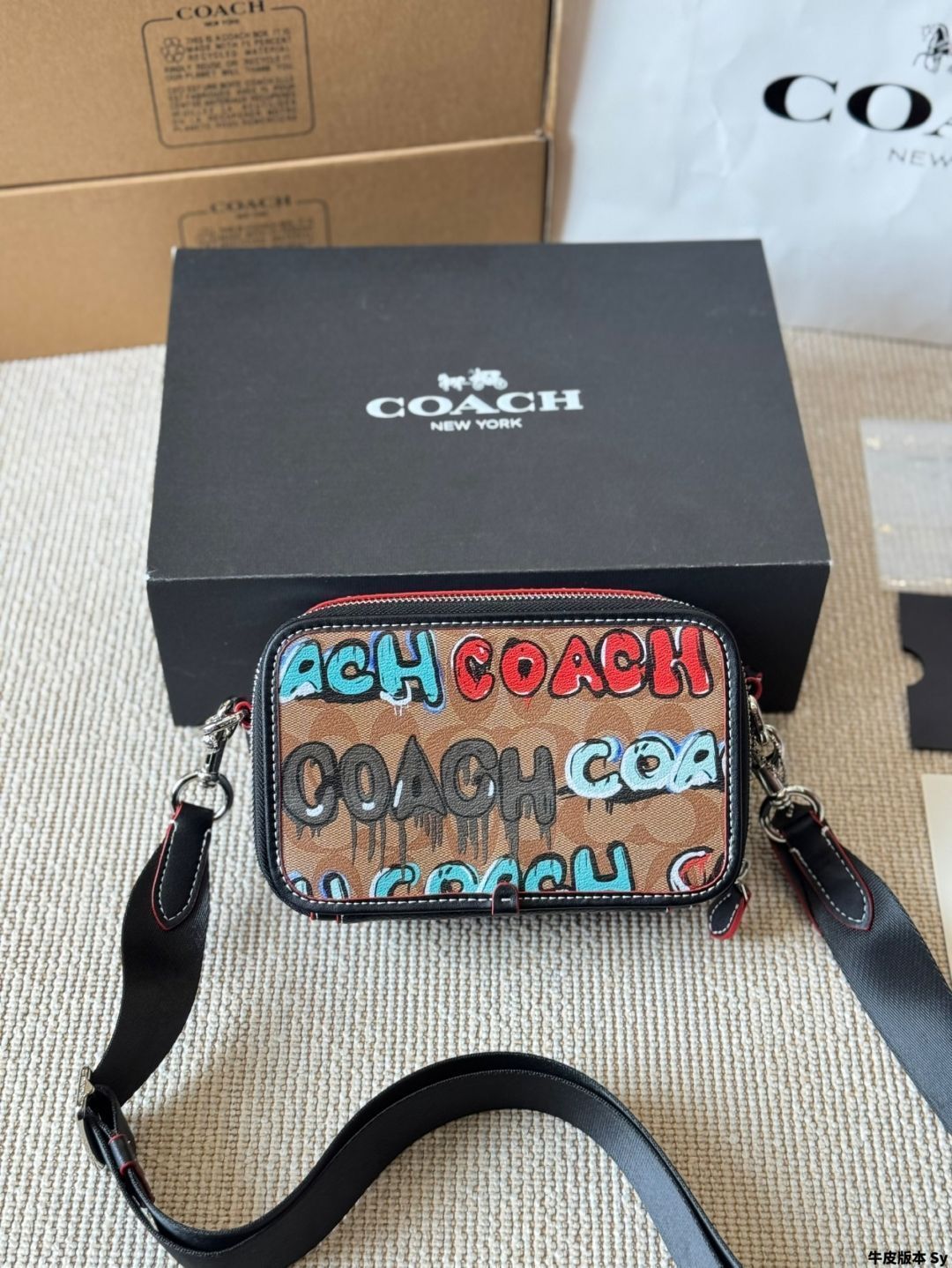 【今日特価】Coach Wyatt Men's Compact Camera Bag コーチ ワイアット メンズ コンパクト カメラバッグ