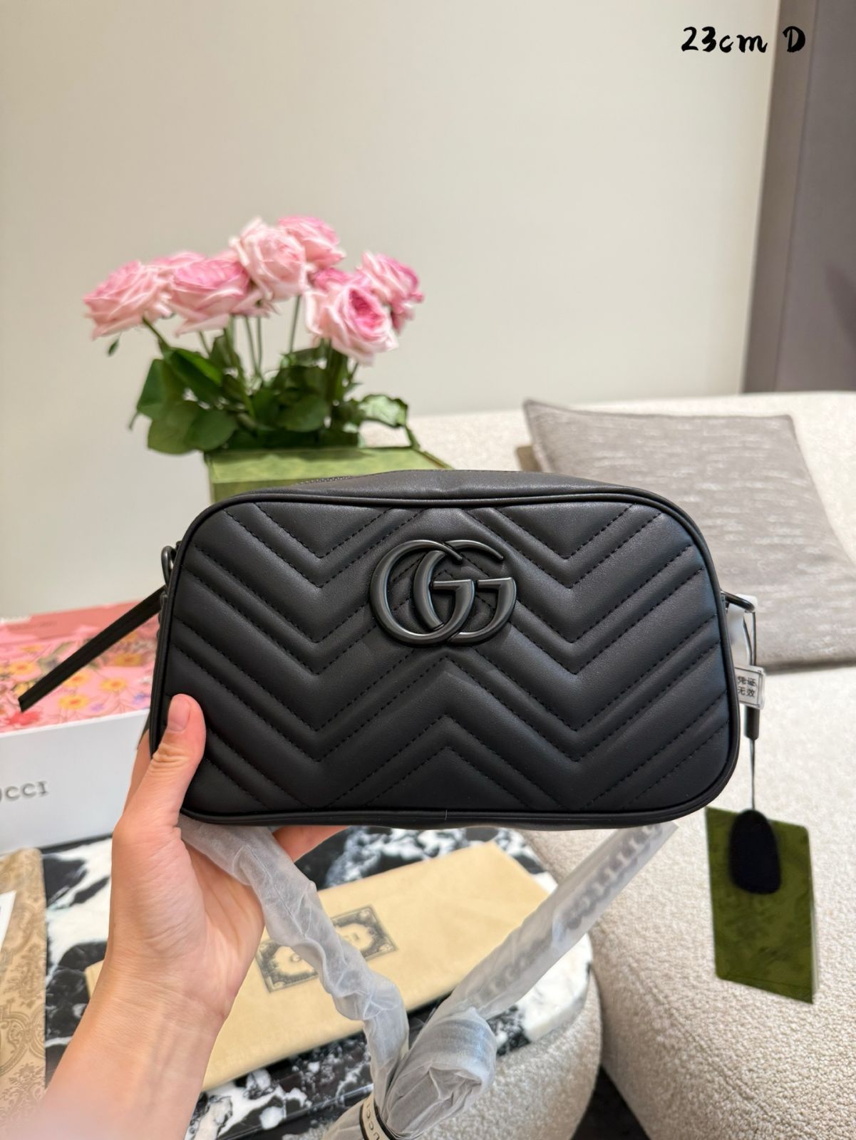 【今日特価】Gucci GG Marmont Small Chain Shoulder Bag in Black / グッチ GG マルモント スモールチェーンショルダーバッグ ブラック