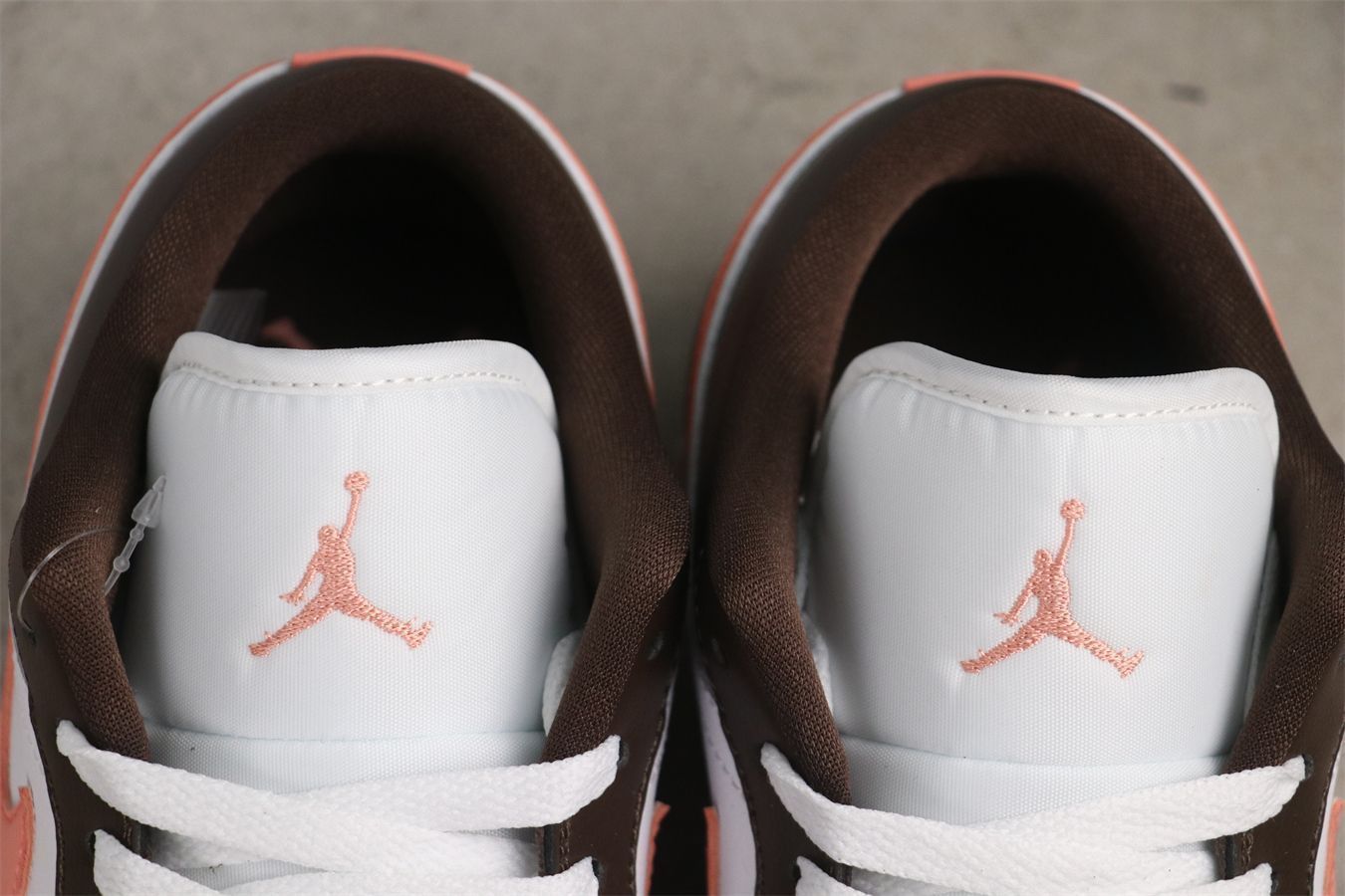【今日特価】Air Jordan DC0774-182 エアジョーダン DC0774-182 ホワイト & ブラウン & ピンク