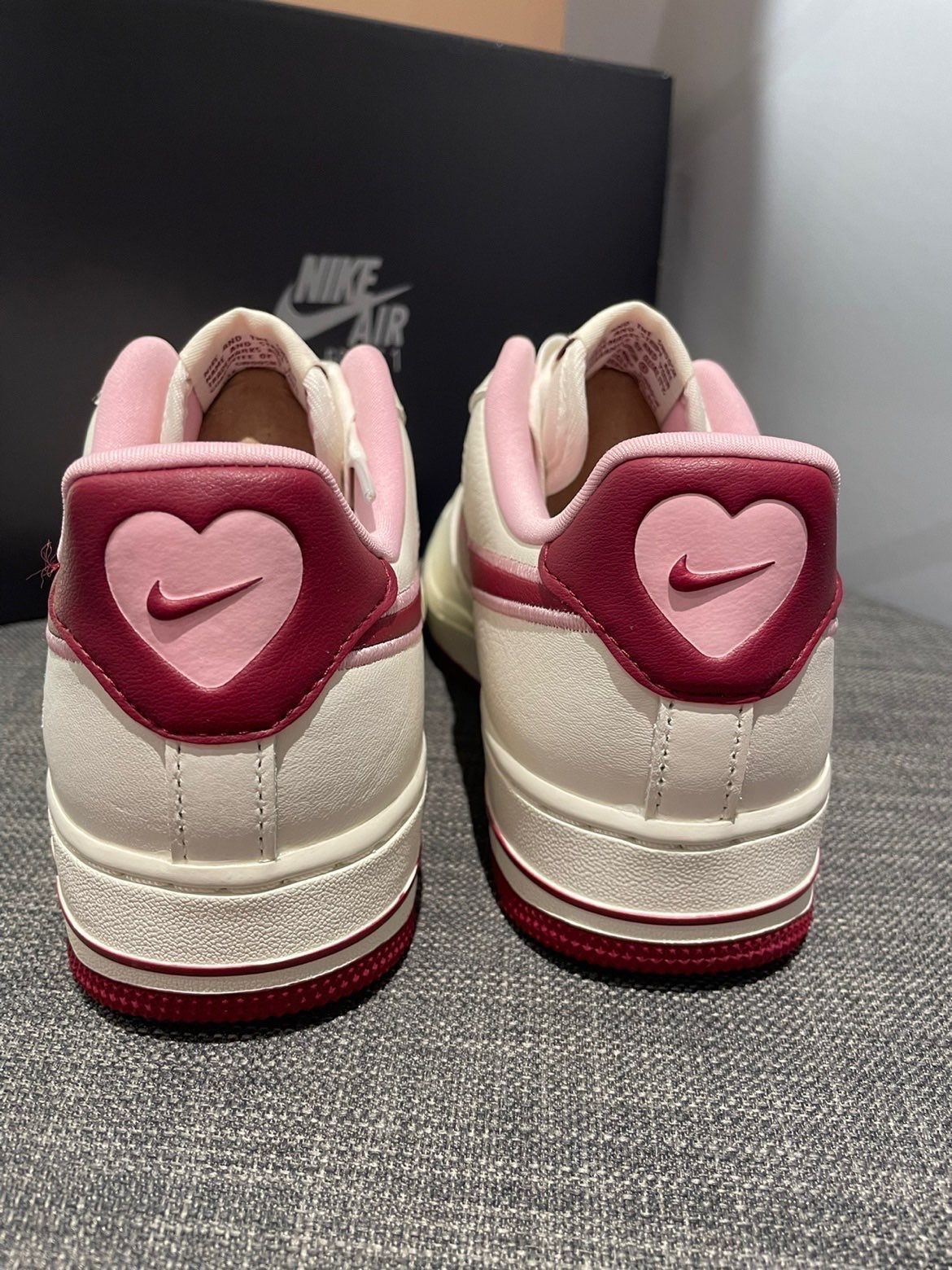 Nike ナイキ ウィメンズ エアフォース1 ロー バレンタインデー ナイキ FD4616-161 ウィメンズ レディース スニーカー ランニングシューズ 21SN-FD4616-161
